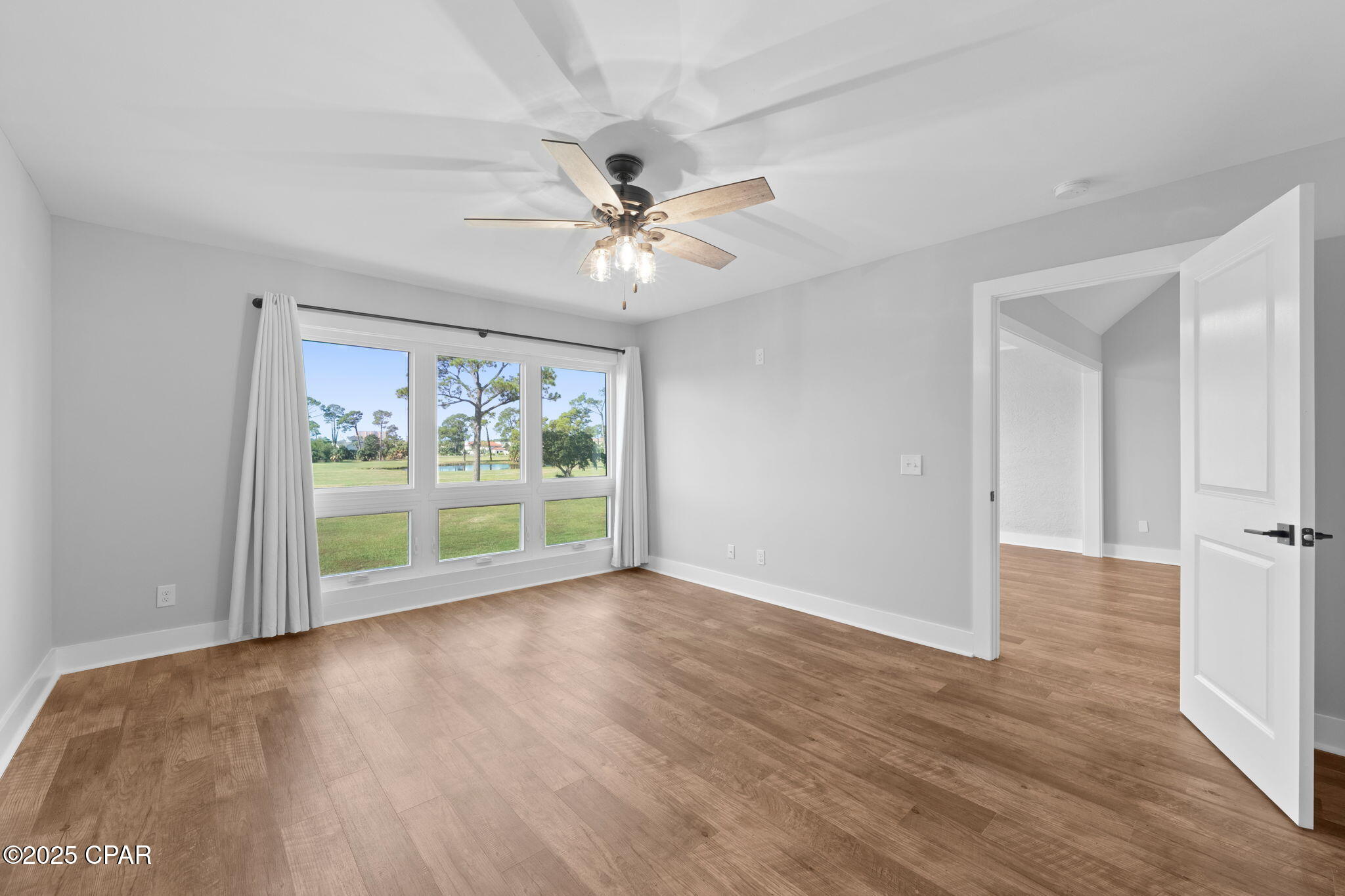 Image 22 For 4305 Bay Point Road 443