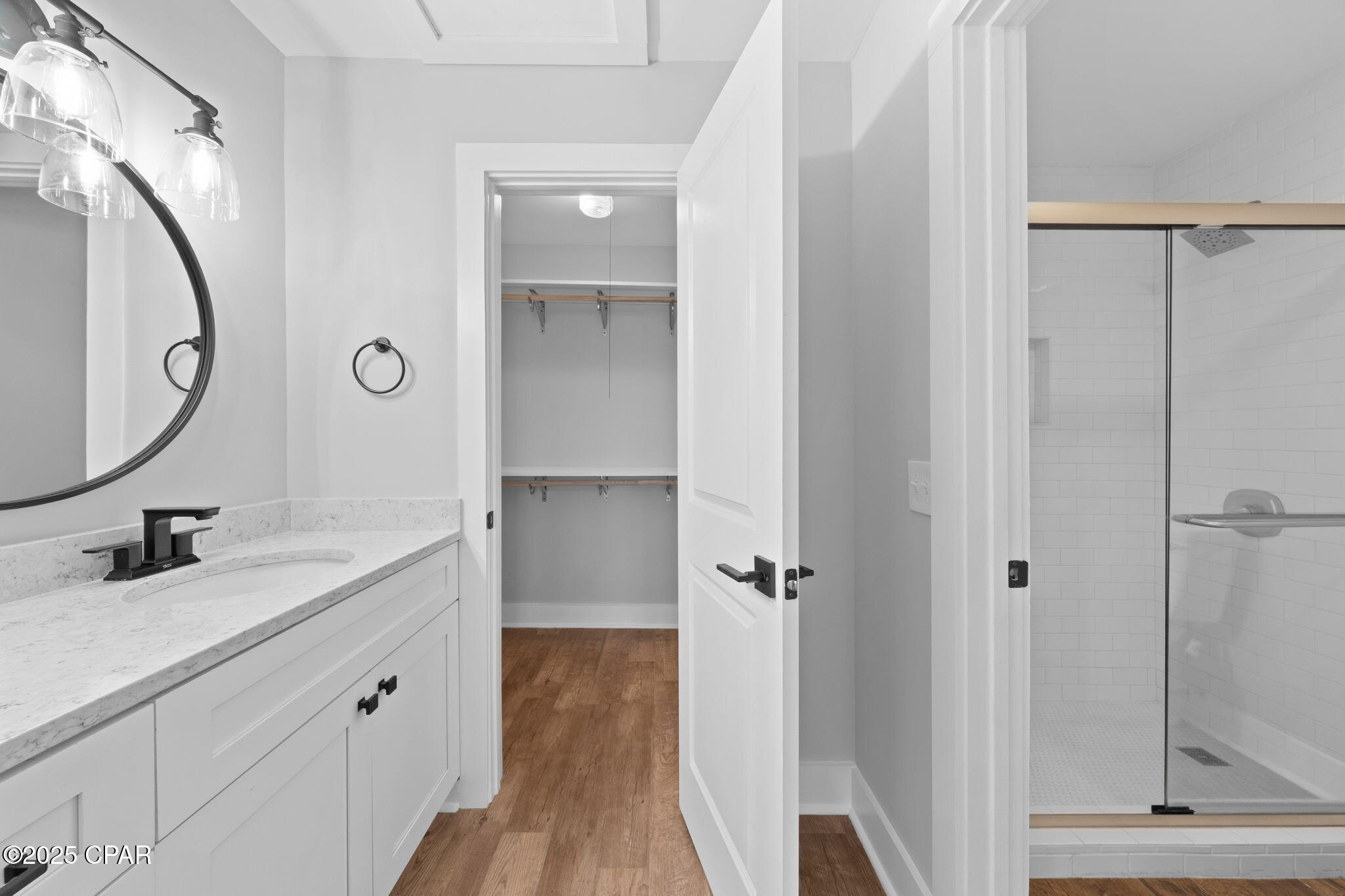 Image 24 For 4305 Bay Point Road 443