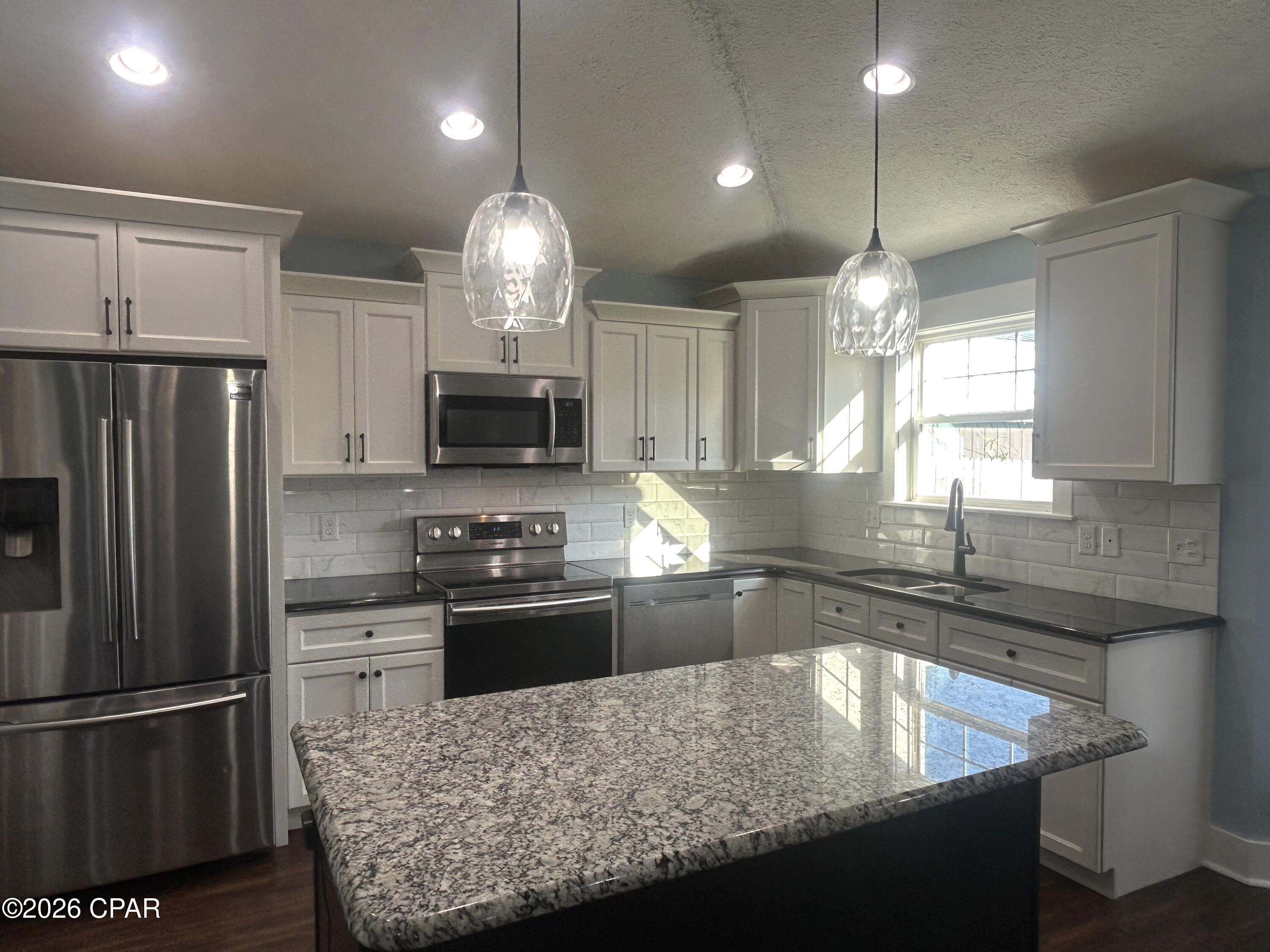 Image 3 For 8213 Singletary Street