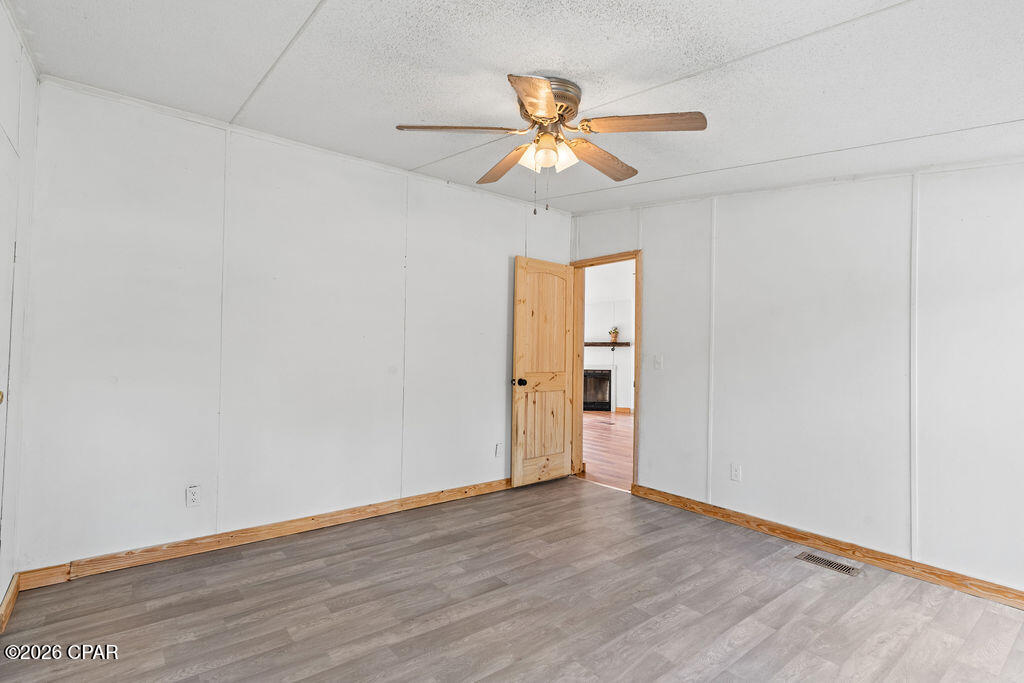 Image 14 For 2635 Springhill Road