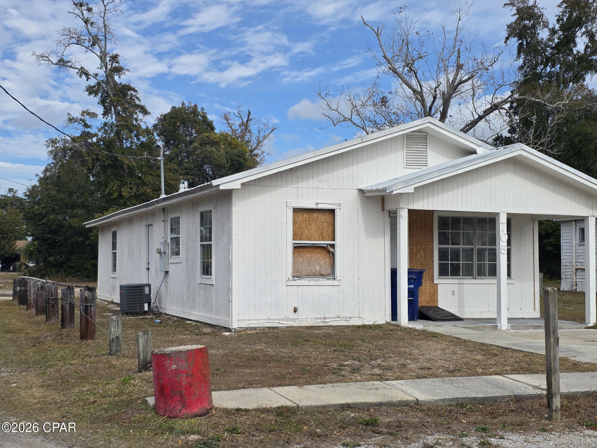 Image 5 For 709 13th Court