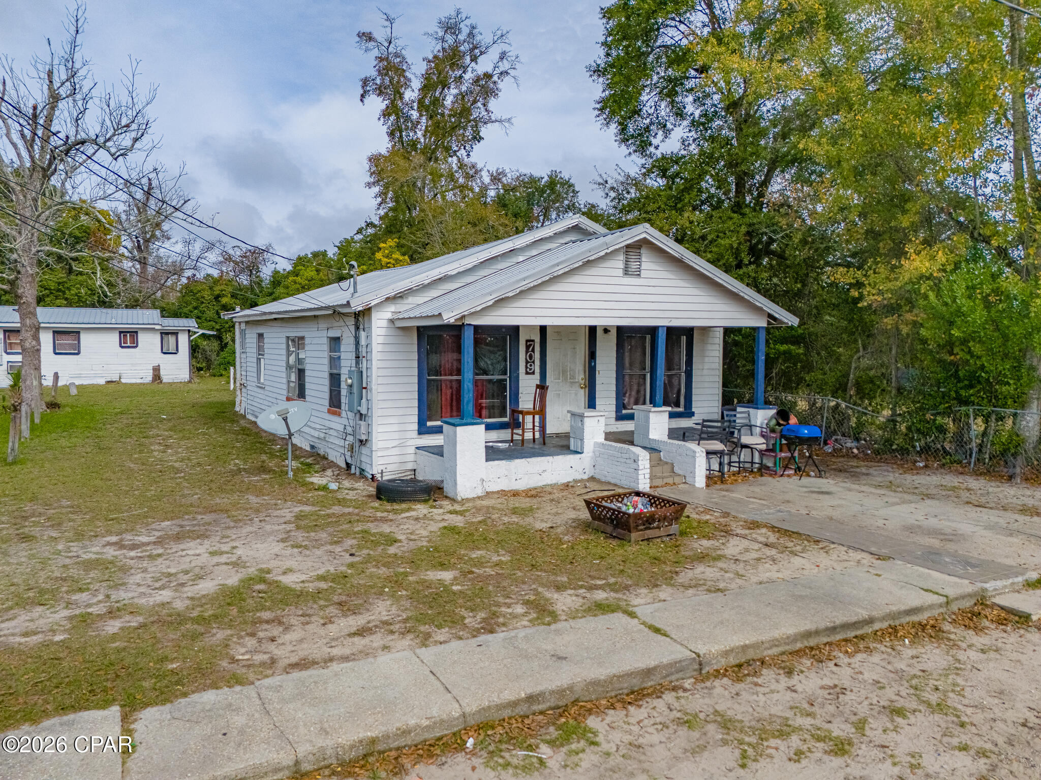 Image 8 For 709 13th Court