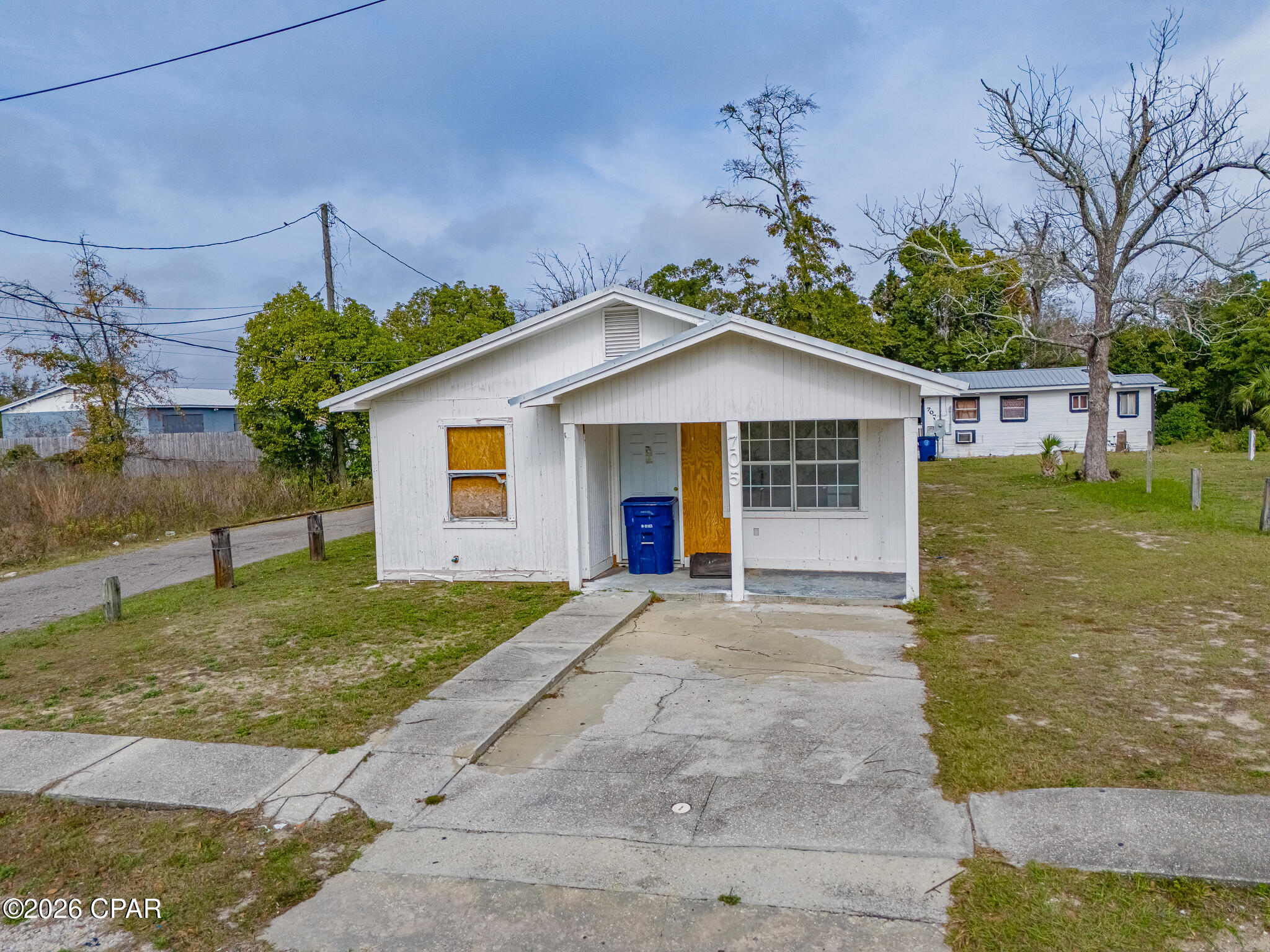 Image 9 For 709 13th Court