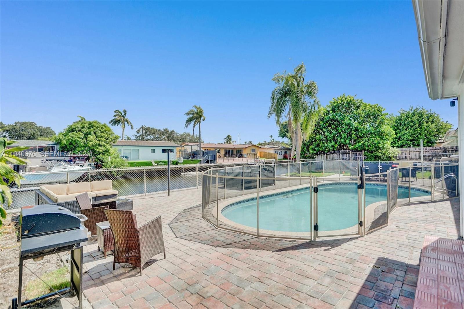 2827 Arthur St, Hollywood, Florida 33020