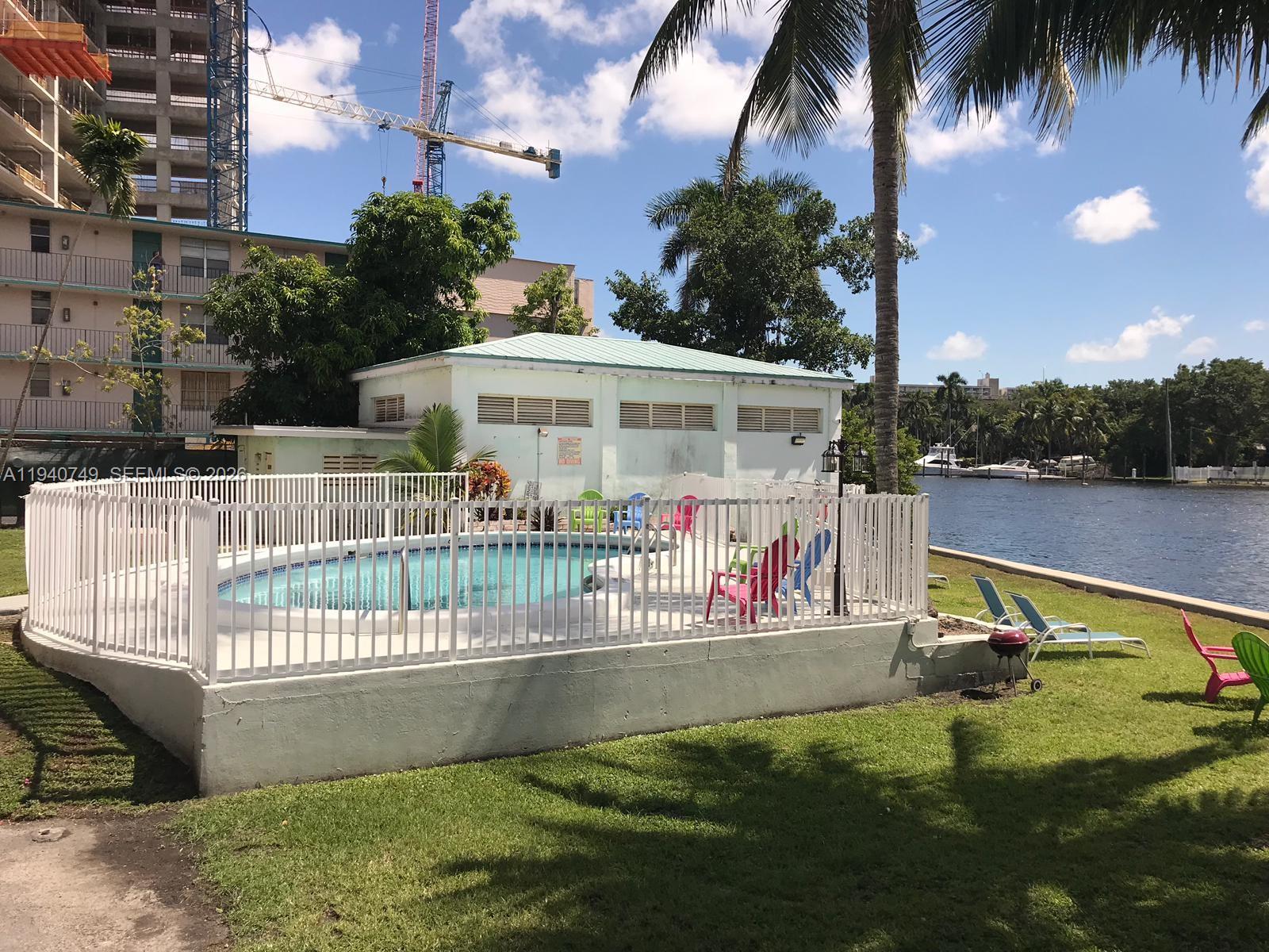 1610 River Place Condo