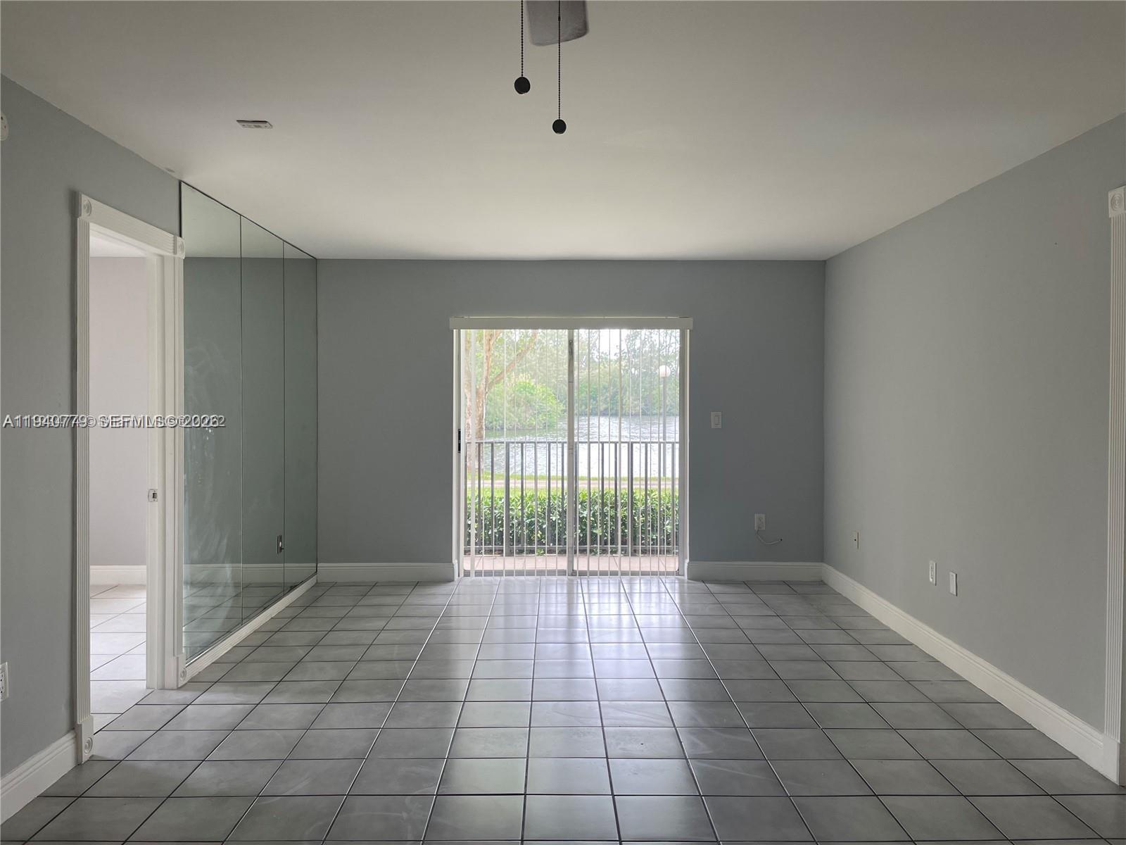 Sunset Villas No 3 Condo