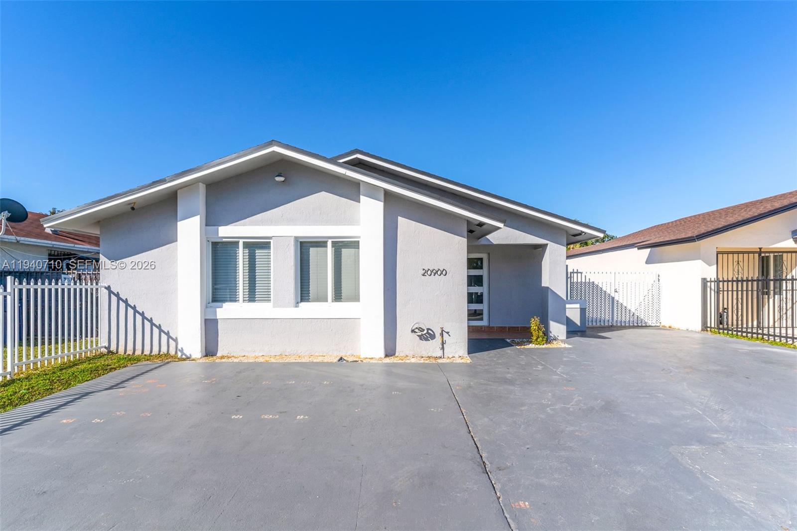 Strawberry Field Sub