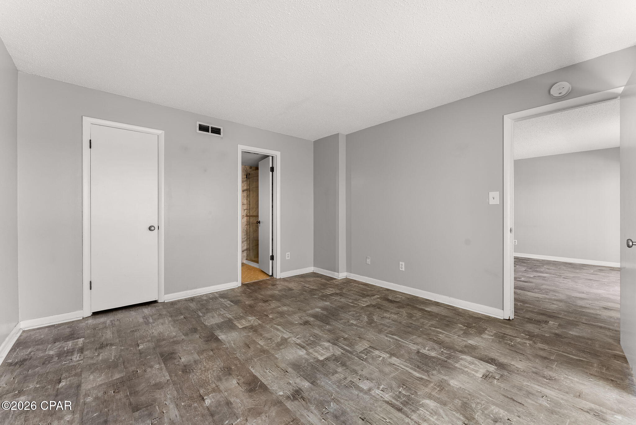 Image 21 For 100 Cherry Street 406