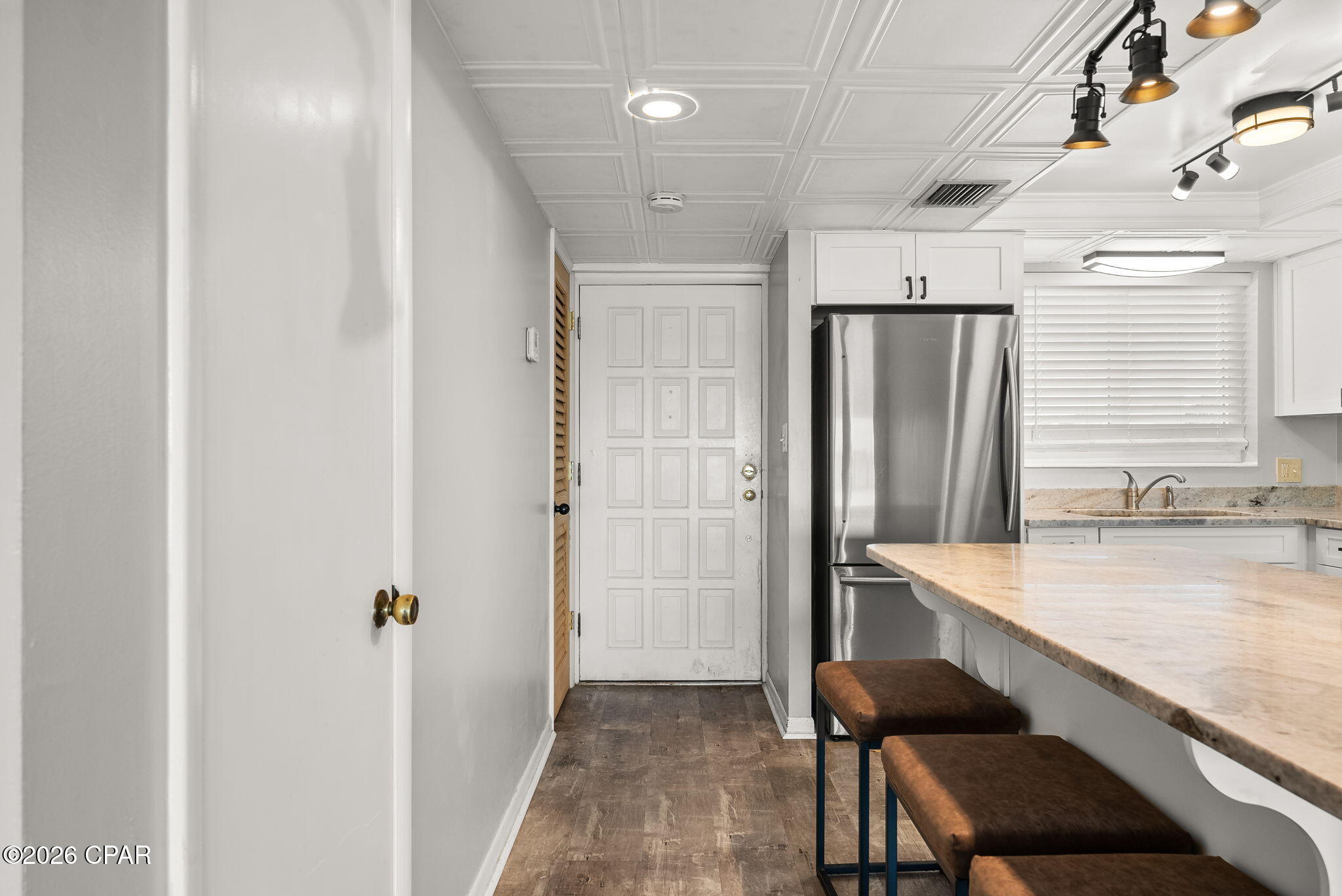 Image 6 For 100 Cherry Street 406