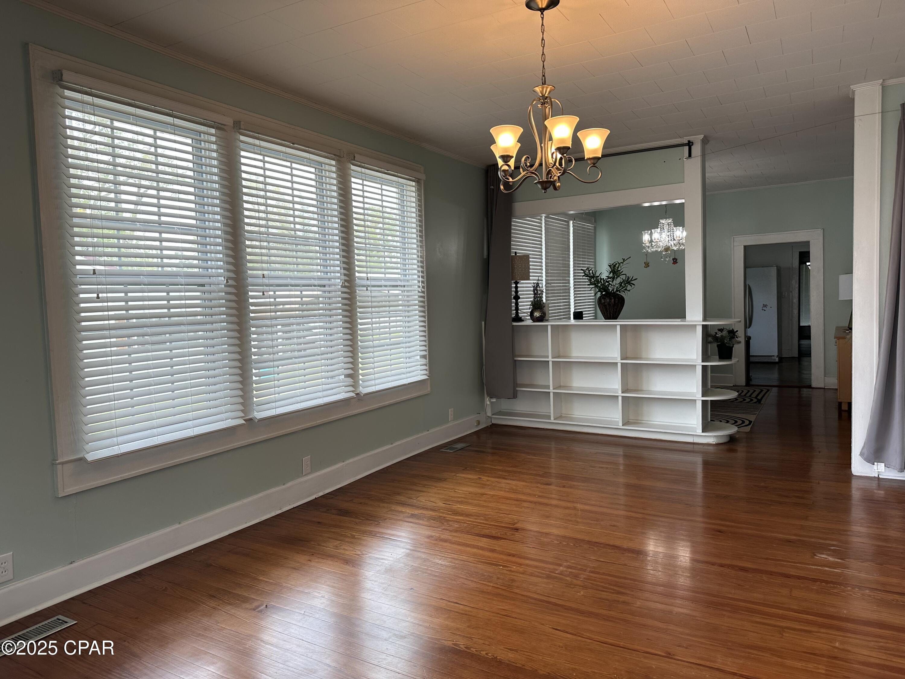 Image 16 For 2970 Kynes Street