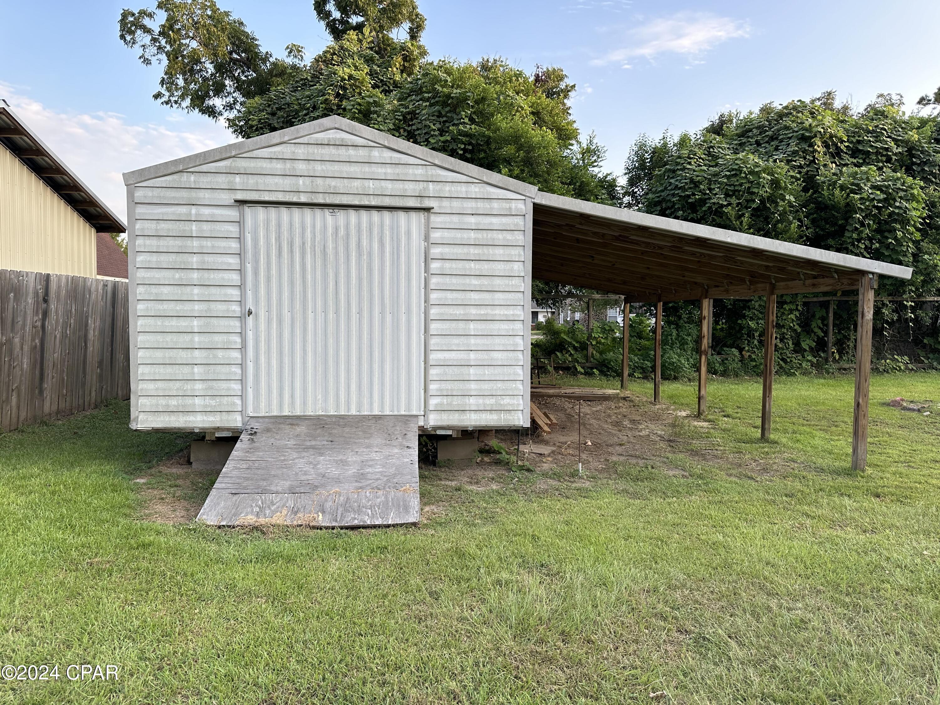 Image 42 For 2970 Kynes Street