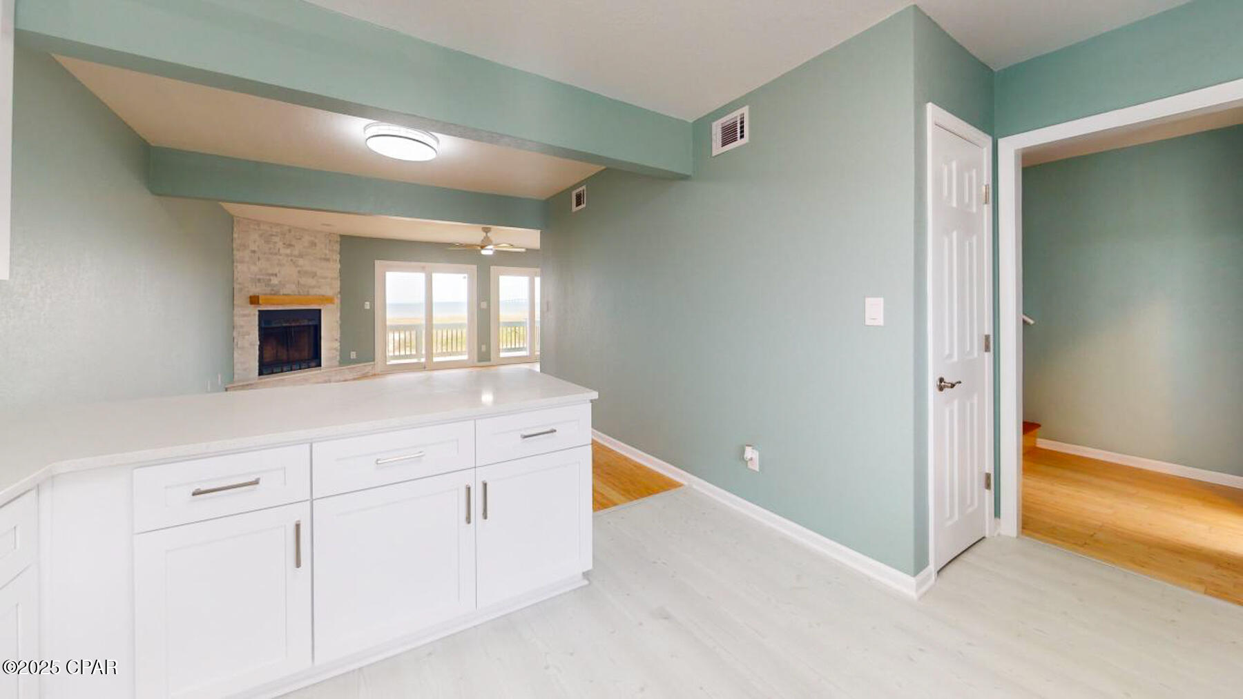 Listing photo id 18 for 3214 Quiet Water Lane