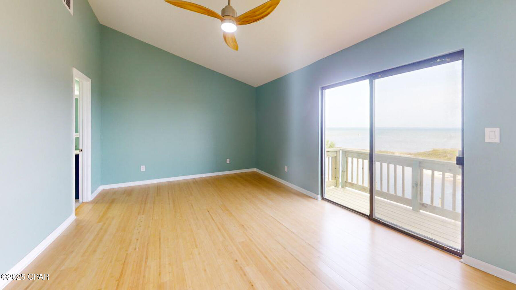 Listing photo id 28 for 3214 Quiet Water Lane