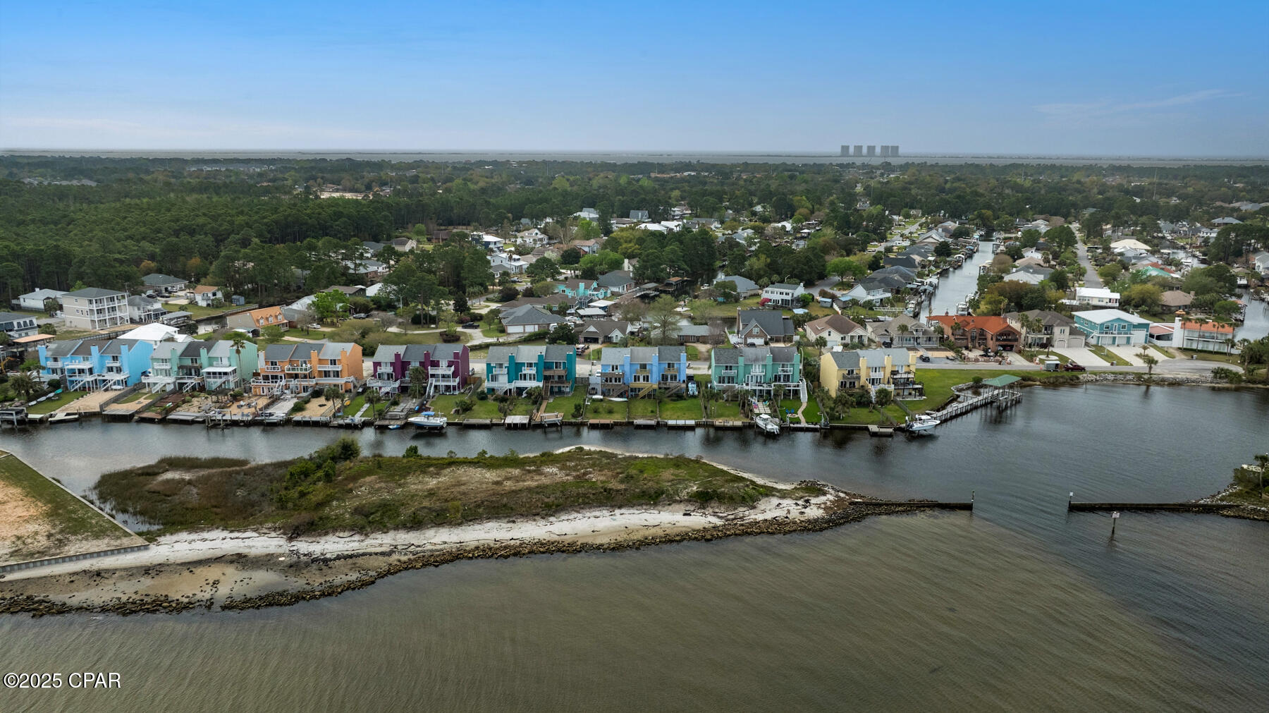 Listing photo id 53 for 3214 Quiet Water Lane