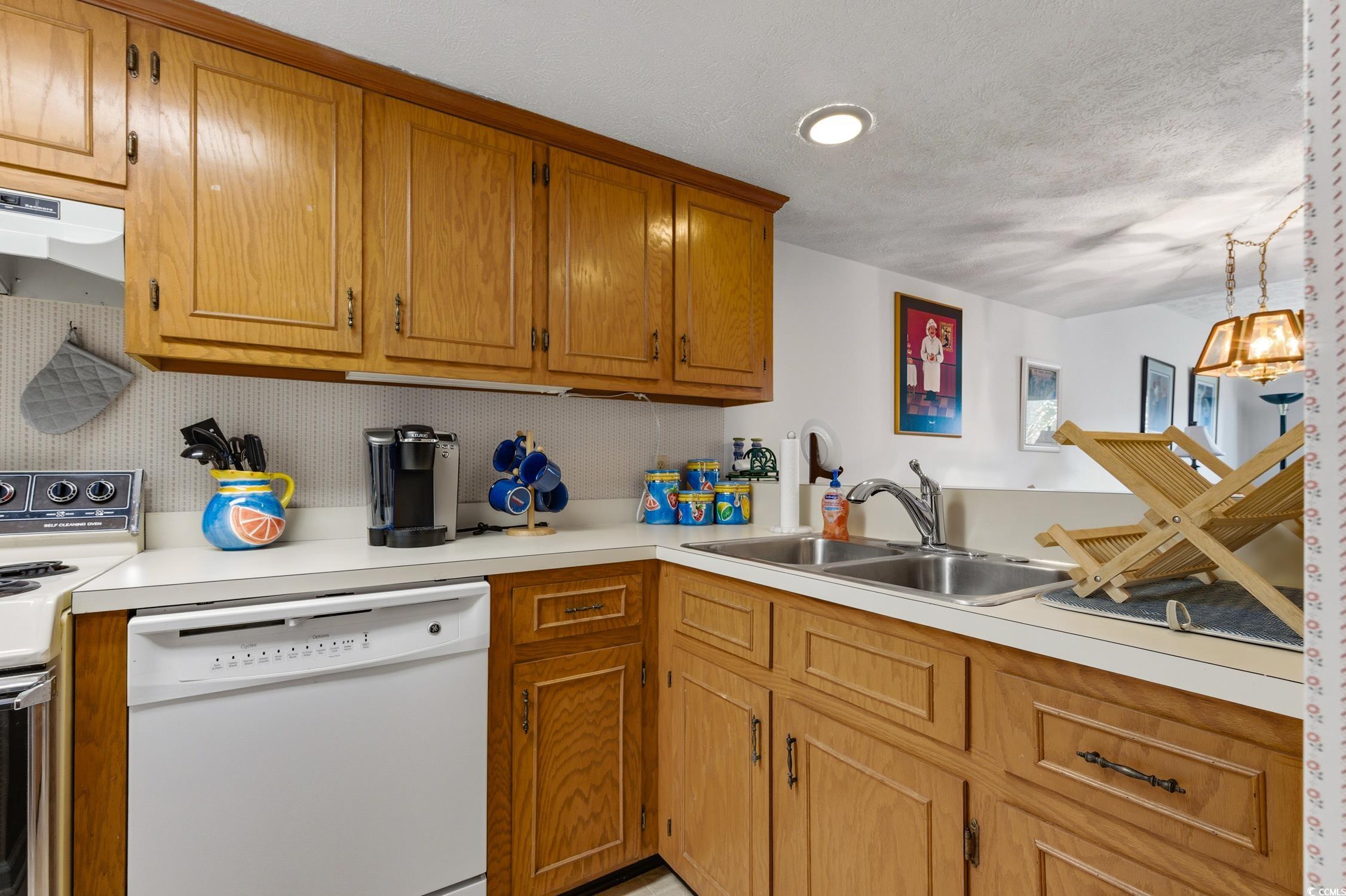 2600509 | Photo 5