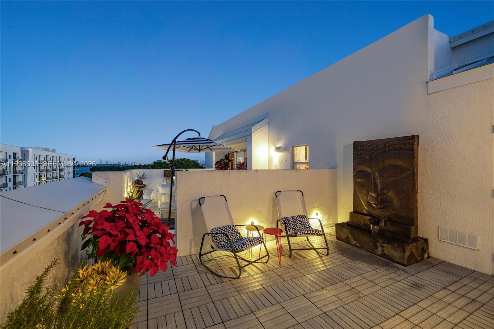 Nirvana Condo No One Cond