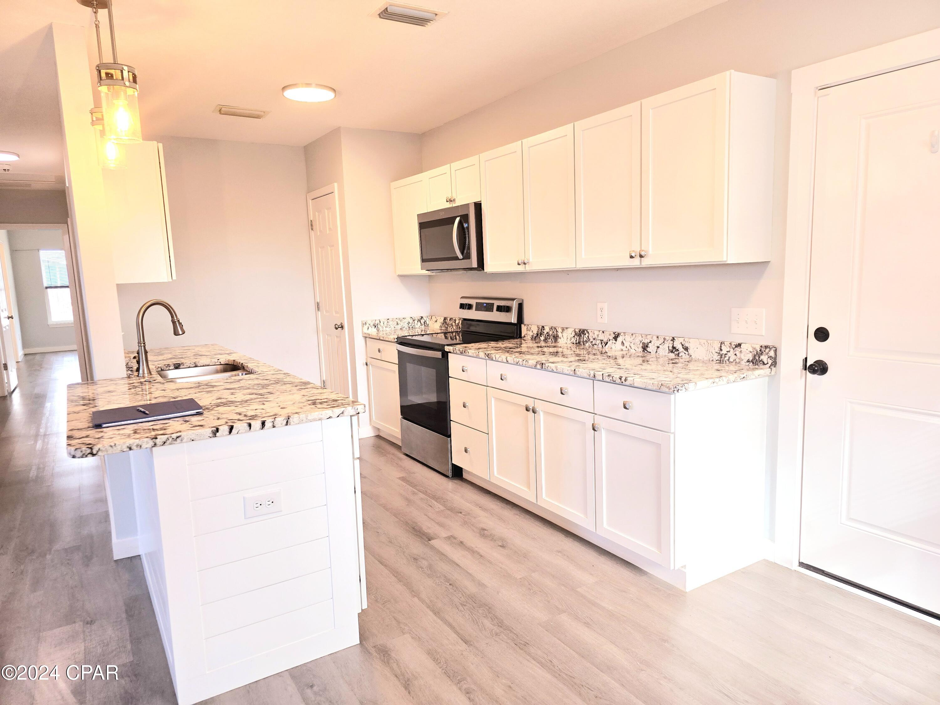 Image 2 For 3805 4th Street