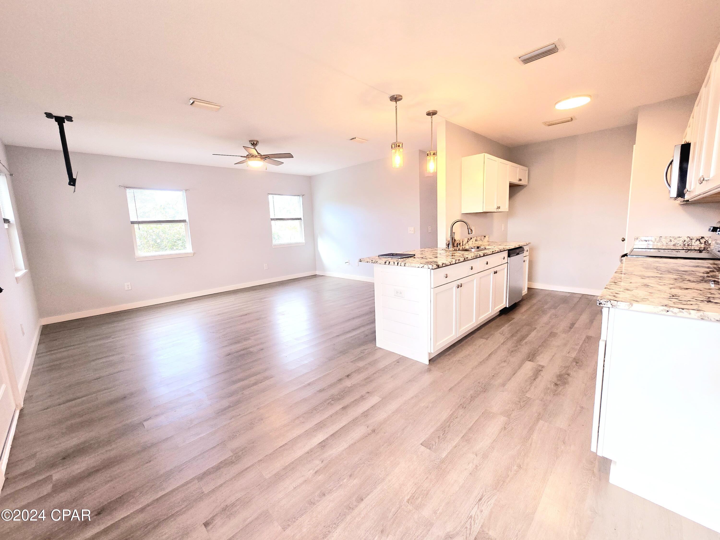 Image 3 For 3805 4th Street