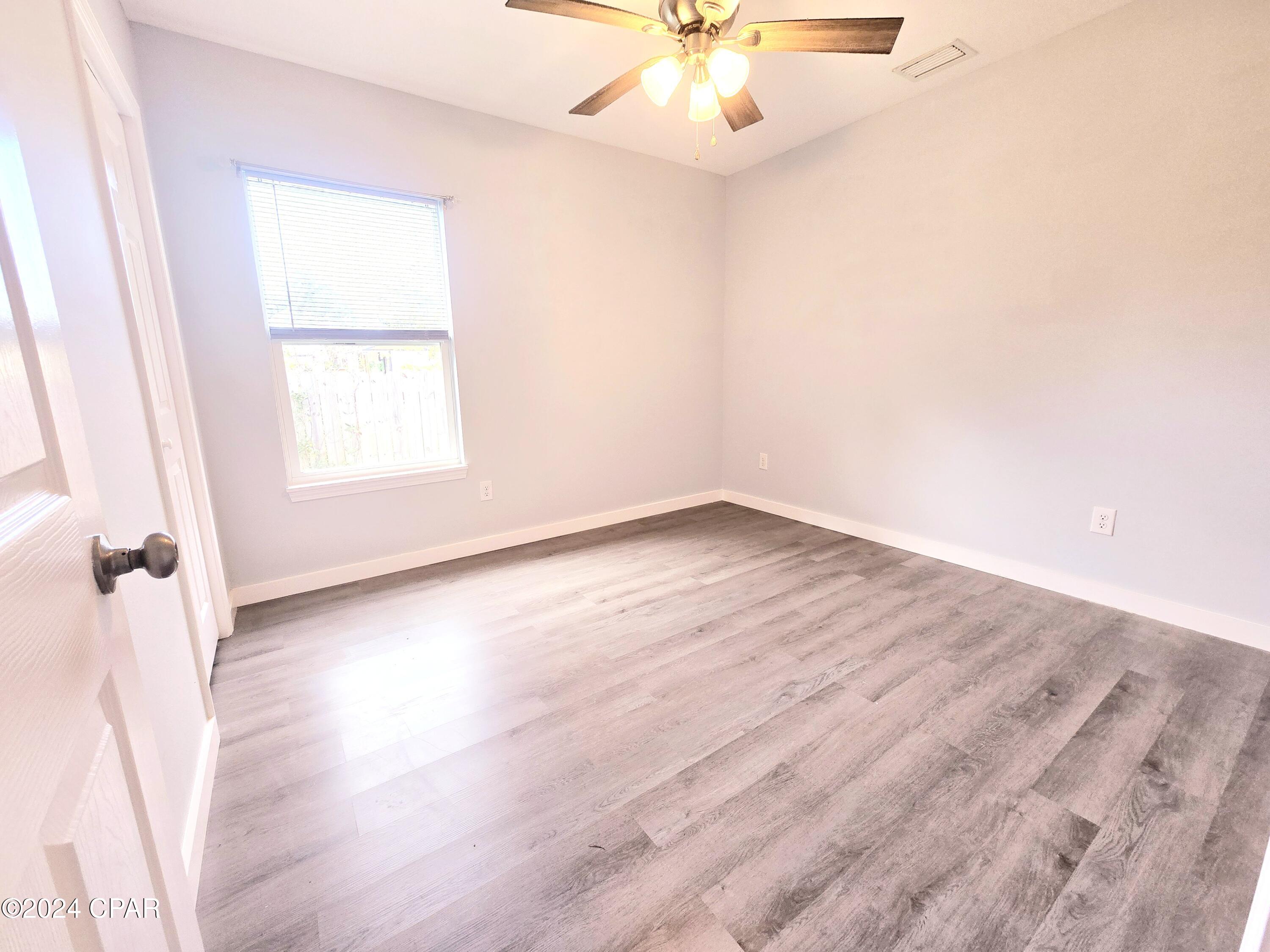 Image 6 For 3805 4th Street