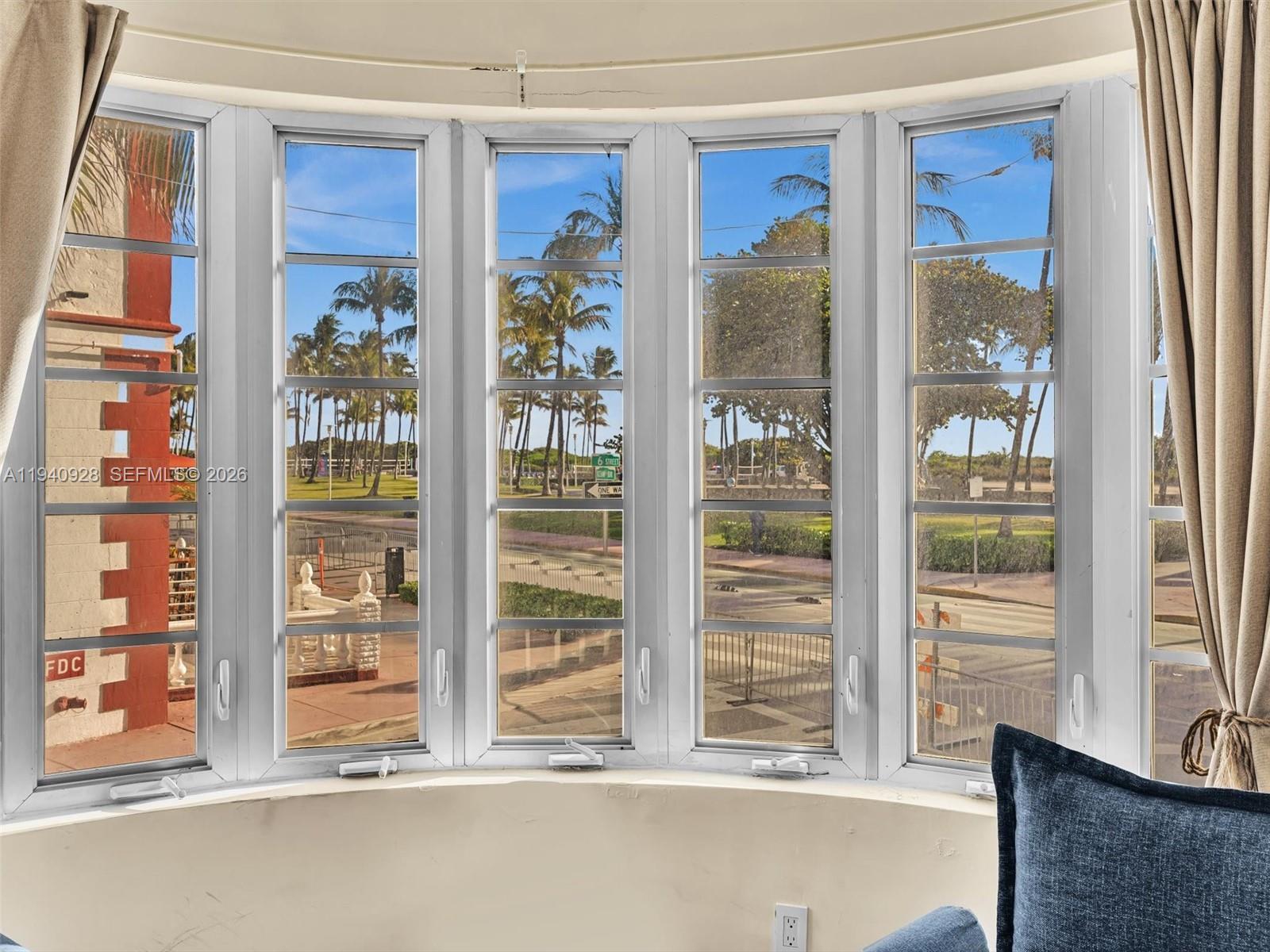 Barbizon Beach Club Condo