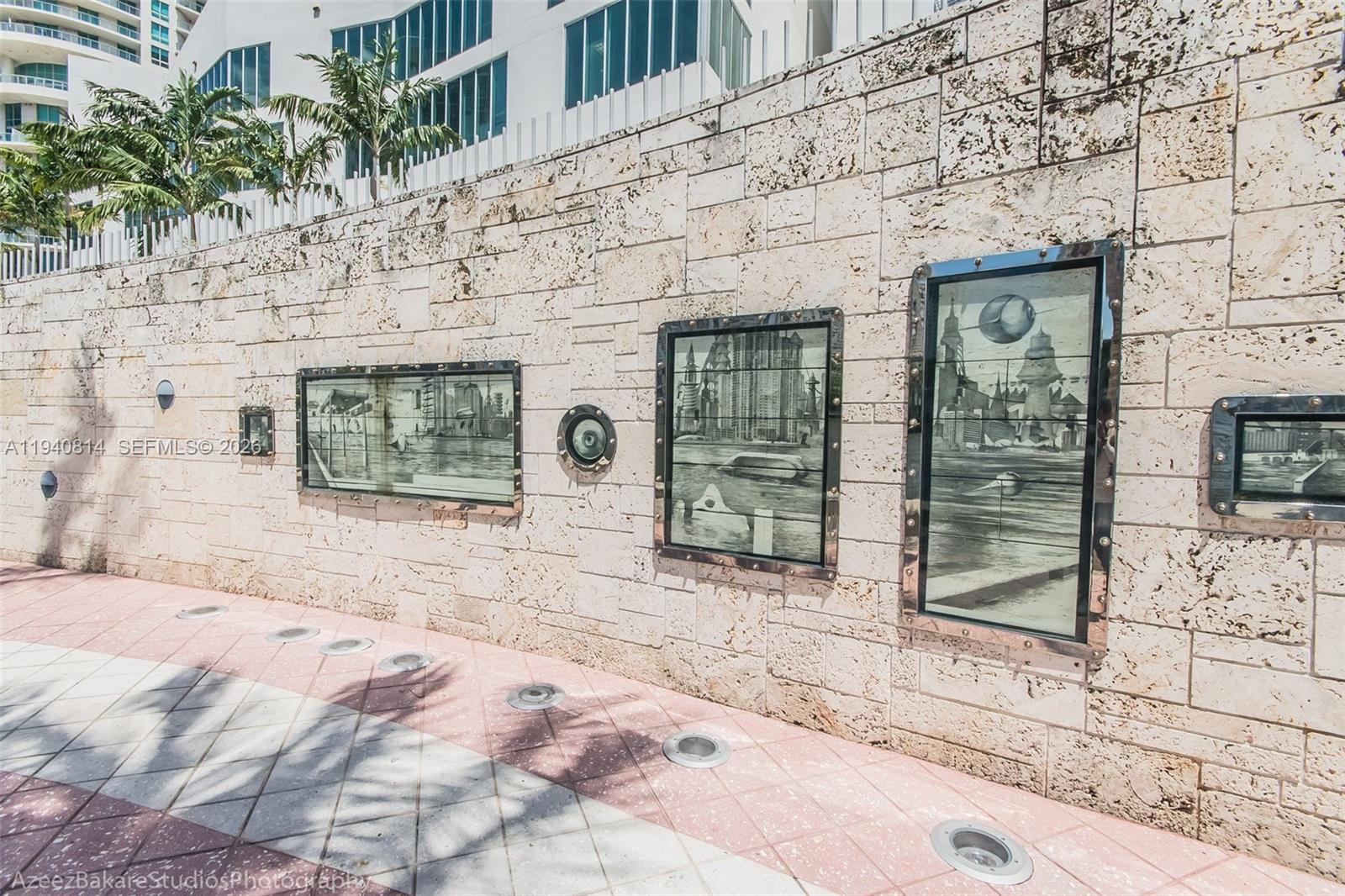325 S Biscayne Blvd #2420, Miami FL 33131