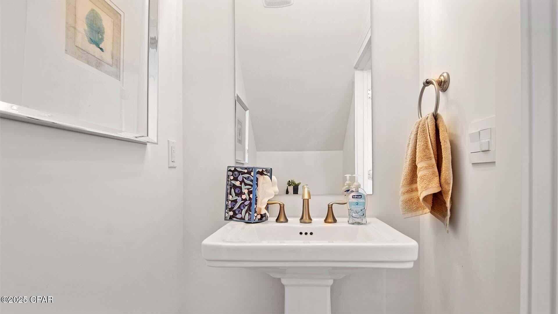 Image 14 For 701 Longpoint Way