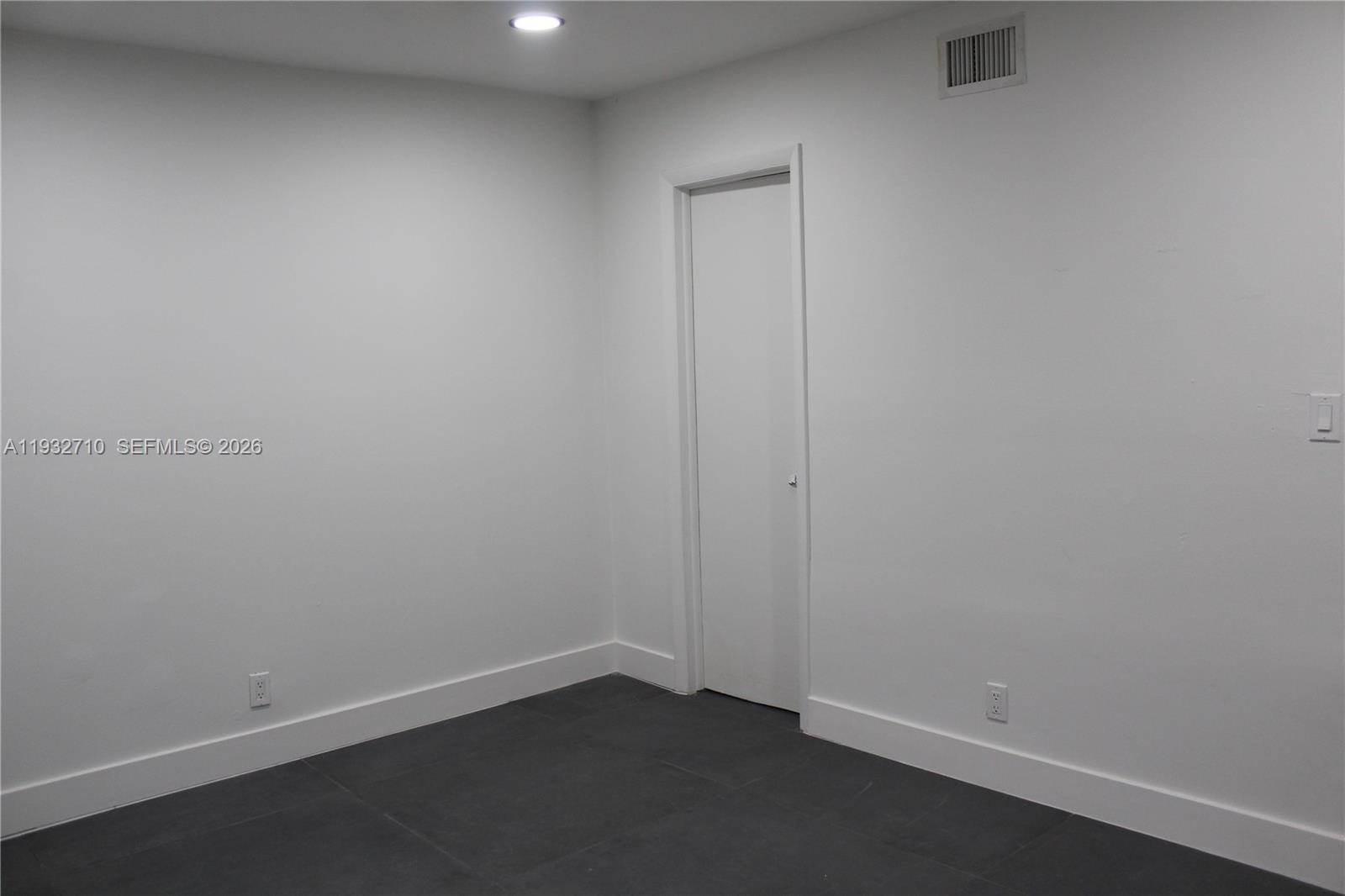 Additional property features at 5140 40th Ave - Condo in Dania Beach