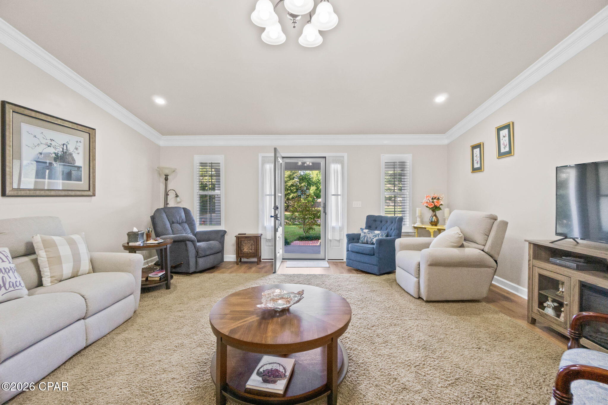 Image 2 For 795 1st Street