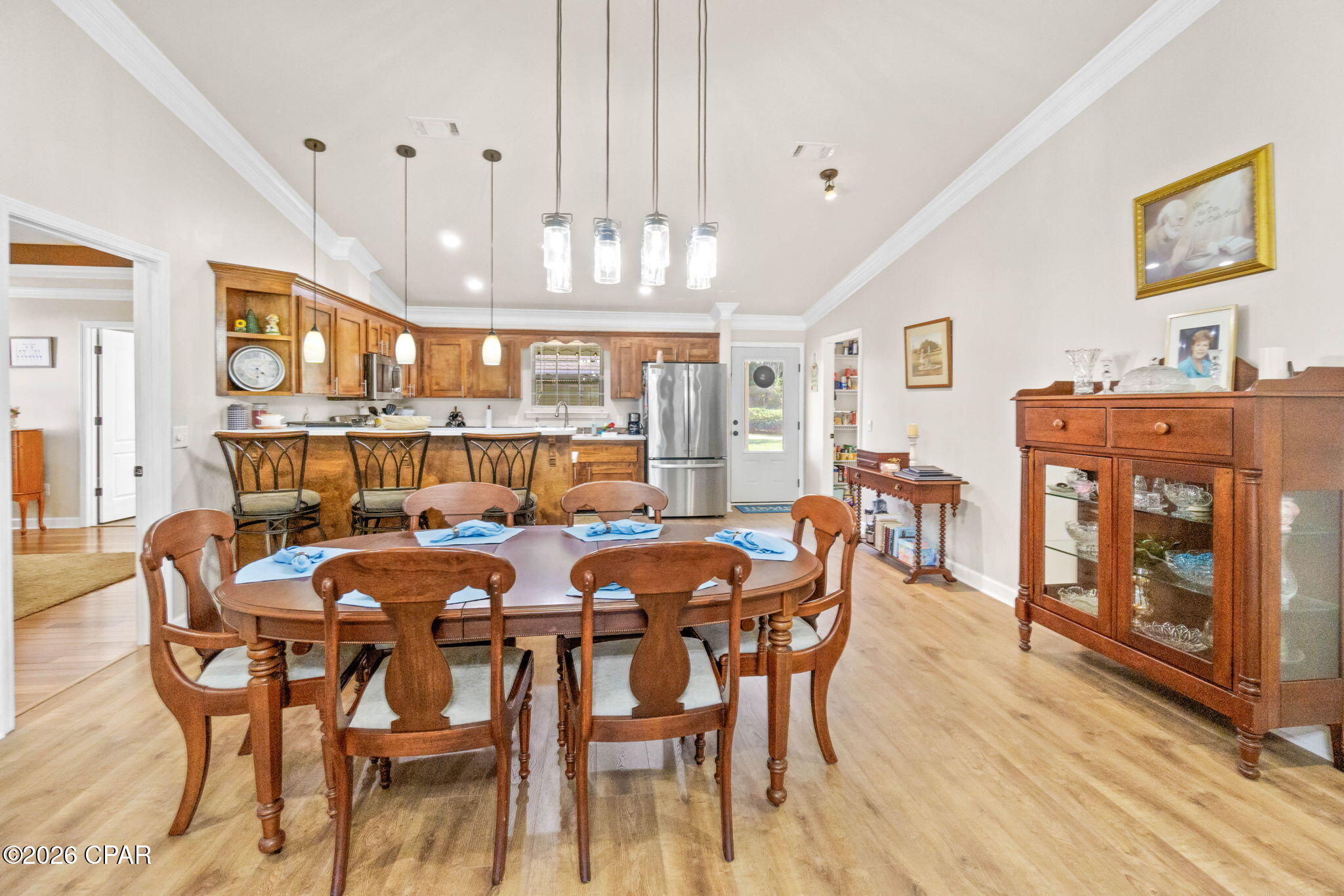 Image 6 For 795 1st Street