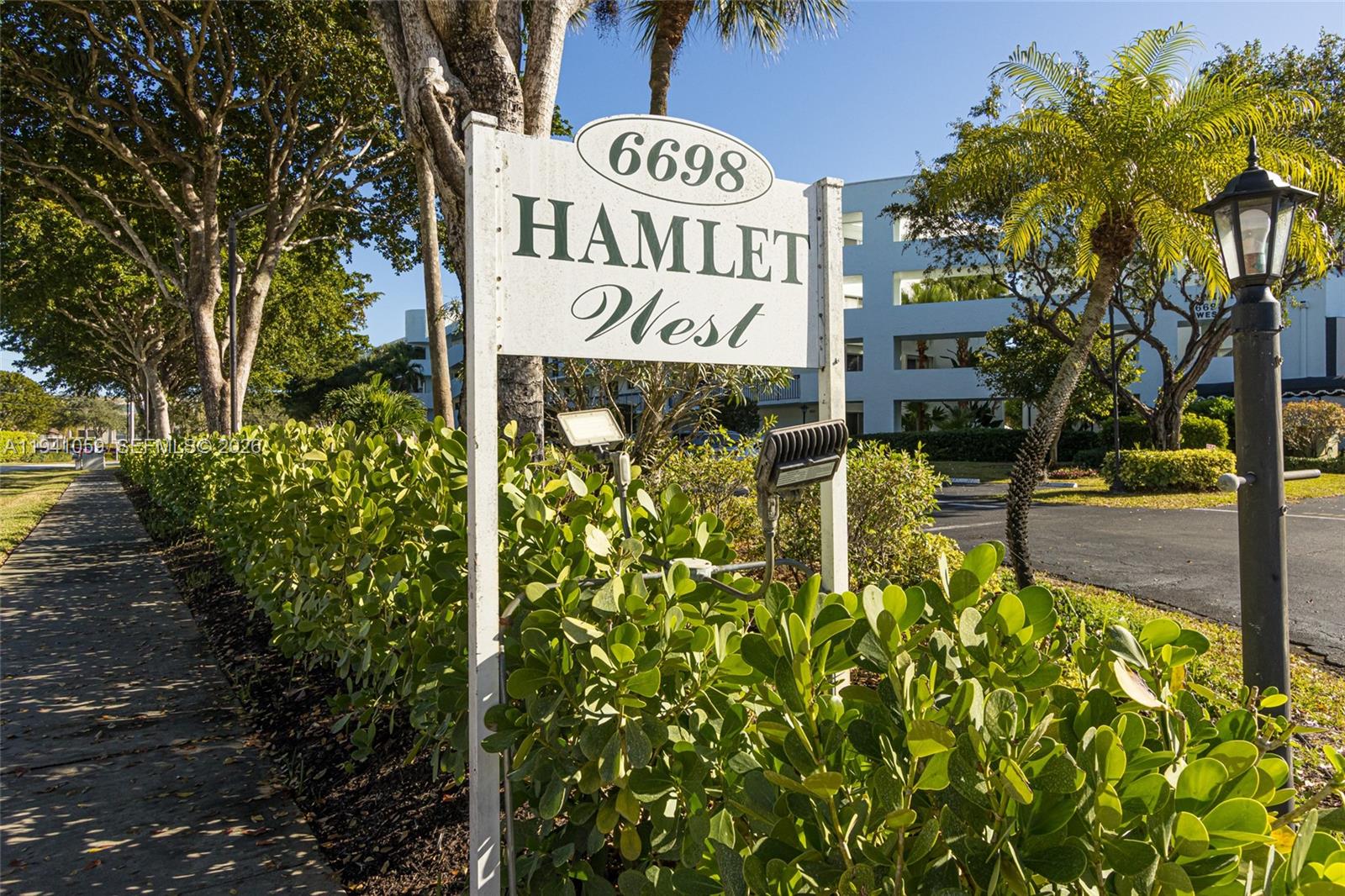 Hamlet At Poinciana Condo