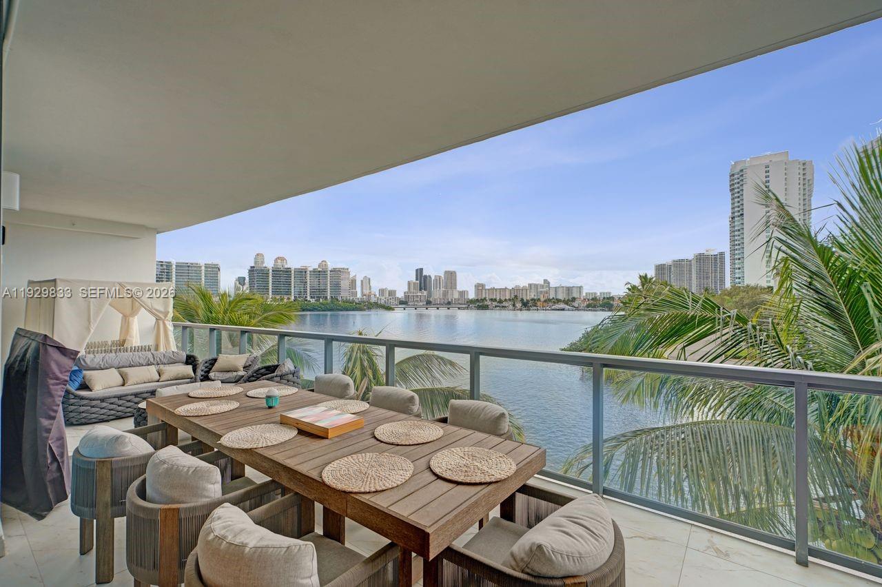 Apartamento en Venta en Aventura, FL