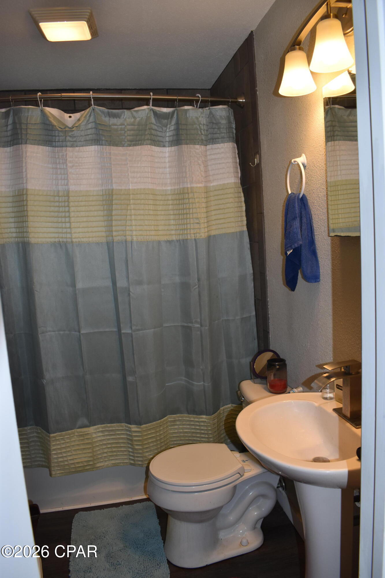 Image 12 For 783 West Boulevard