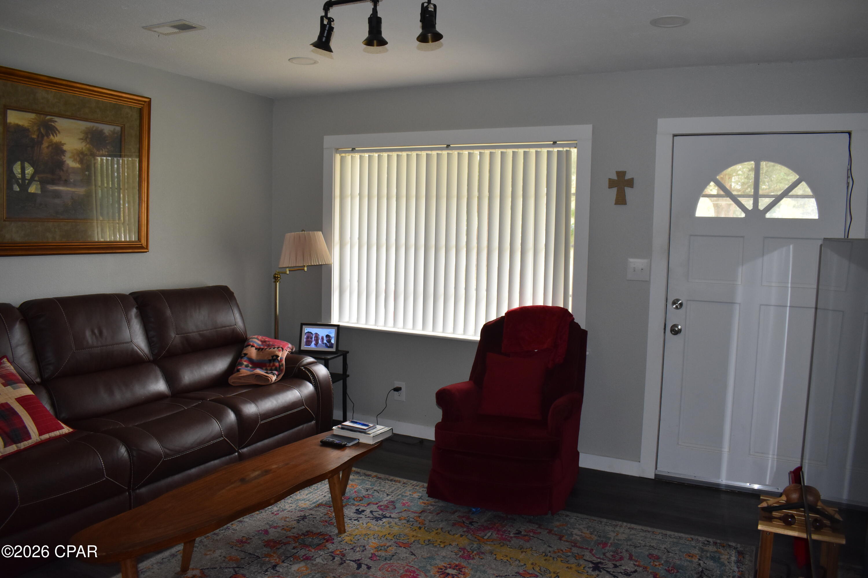 Image 5 For 783 West Boulevard