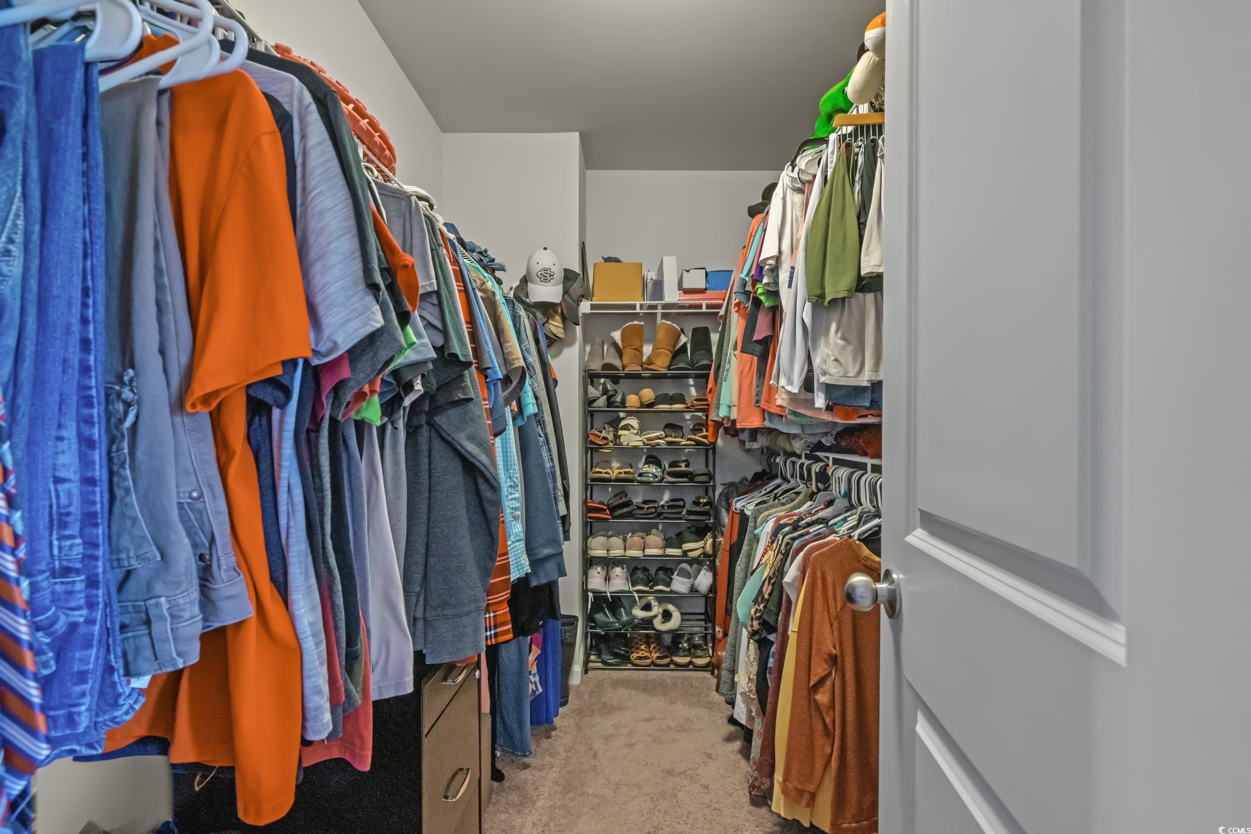 2600573 | Photo 20