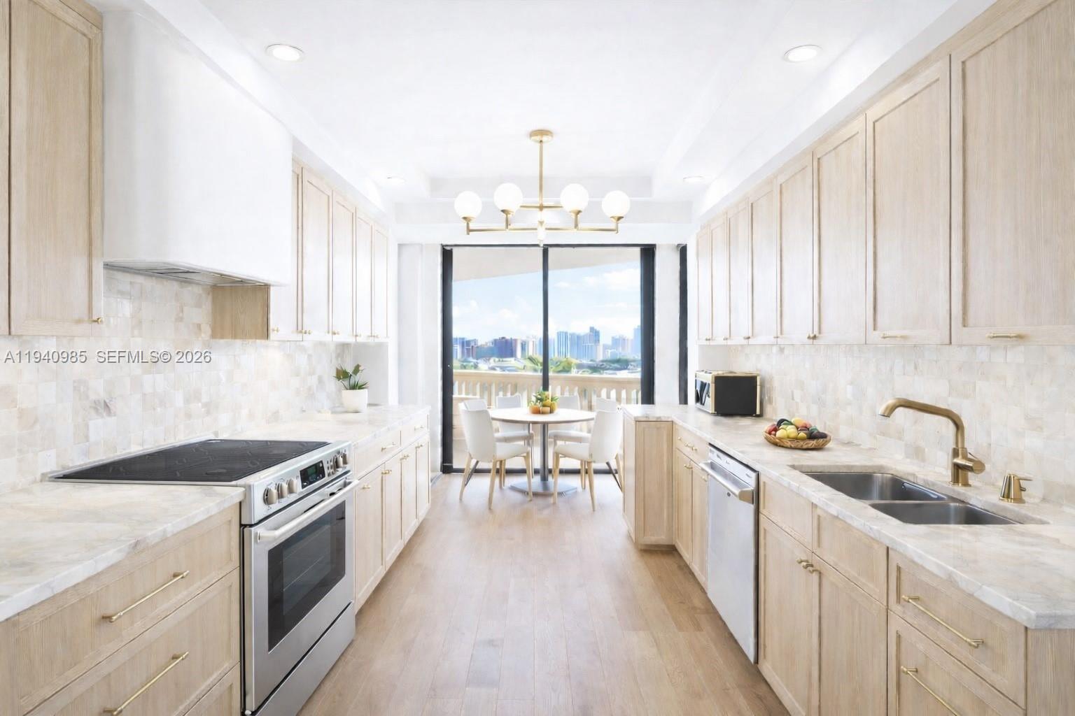 2000 Island Blvd 602