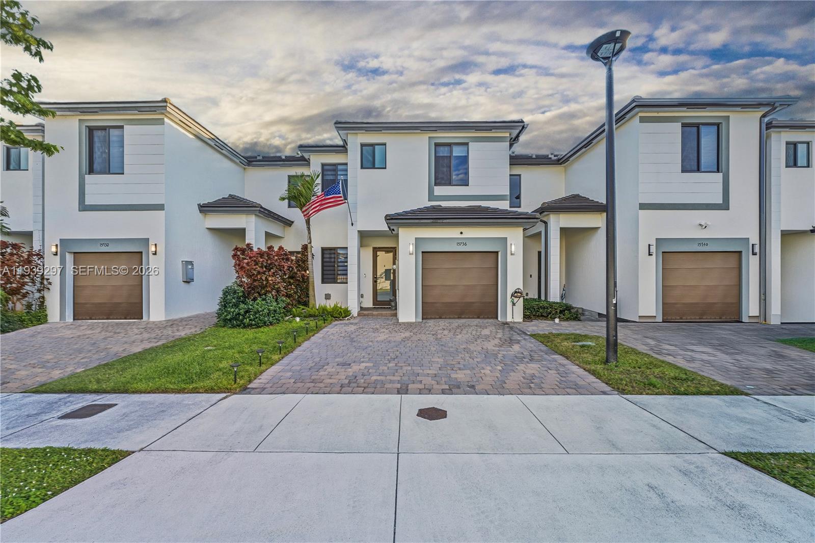 Century Gardens South