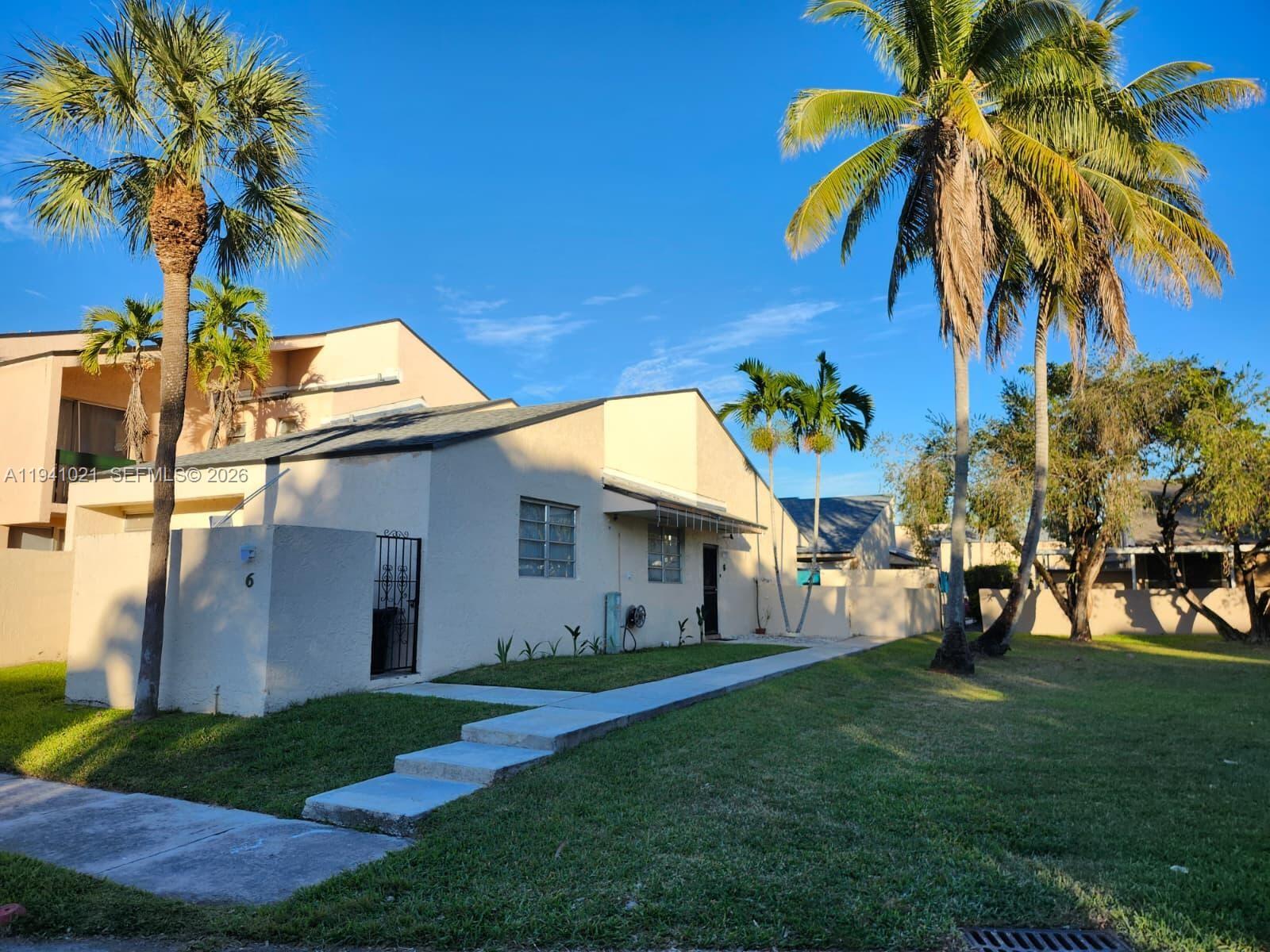 Oakview Condo #4