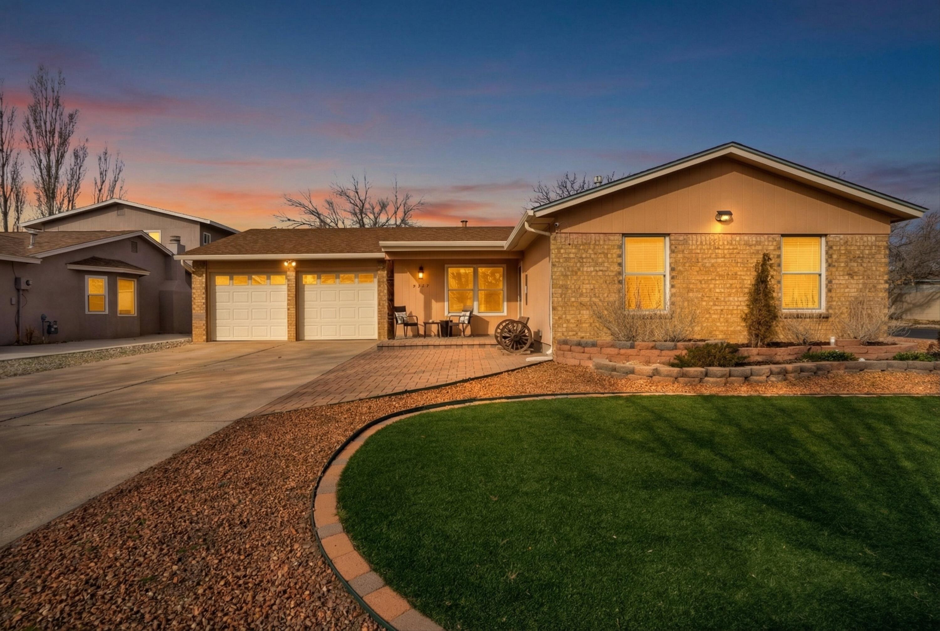 5217 Sooner Trail, Albuquerque NM 87120