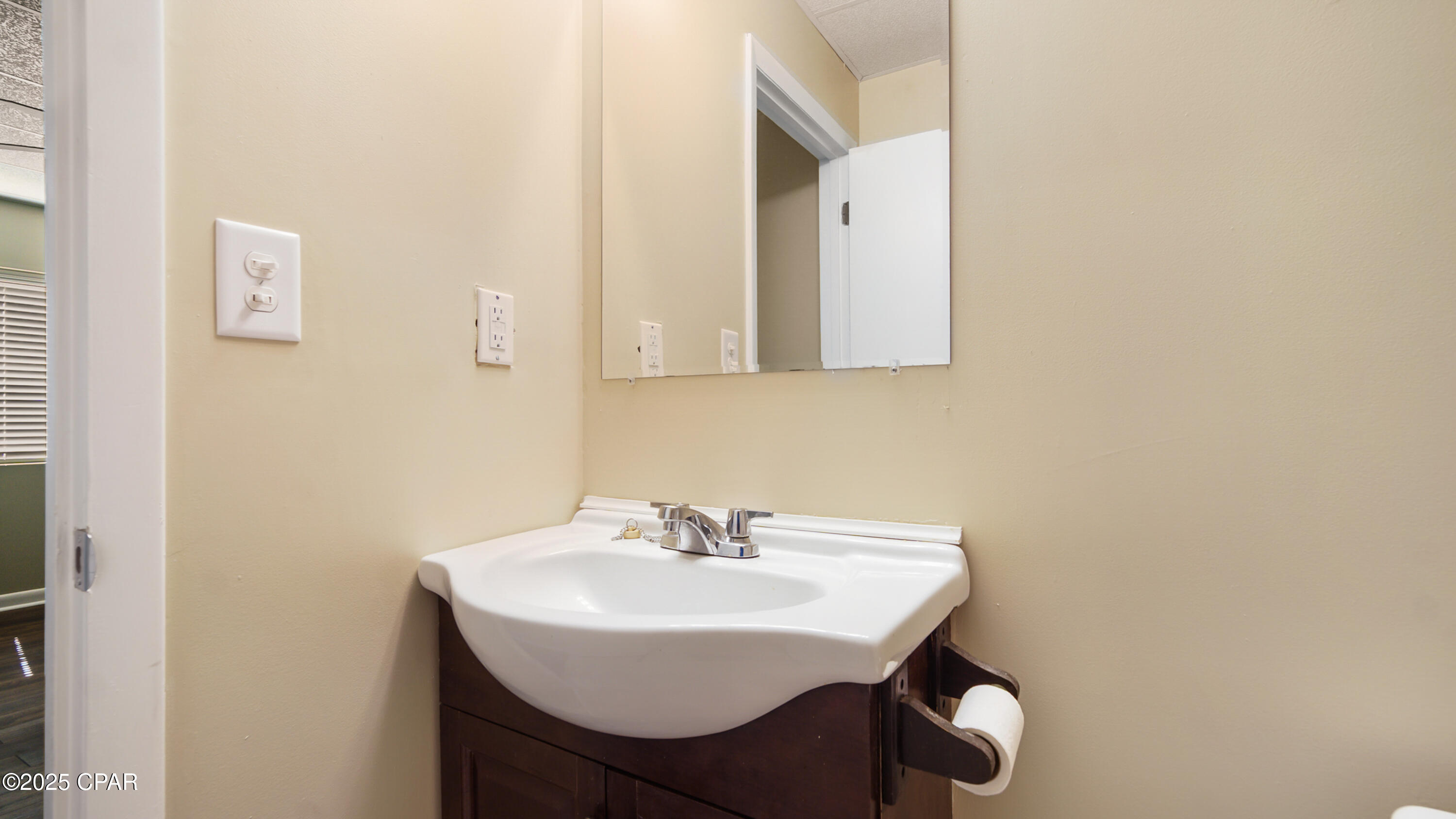 Image 12 For 316 Cherry Street 22