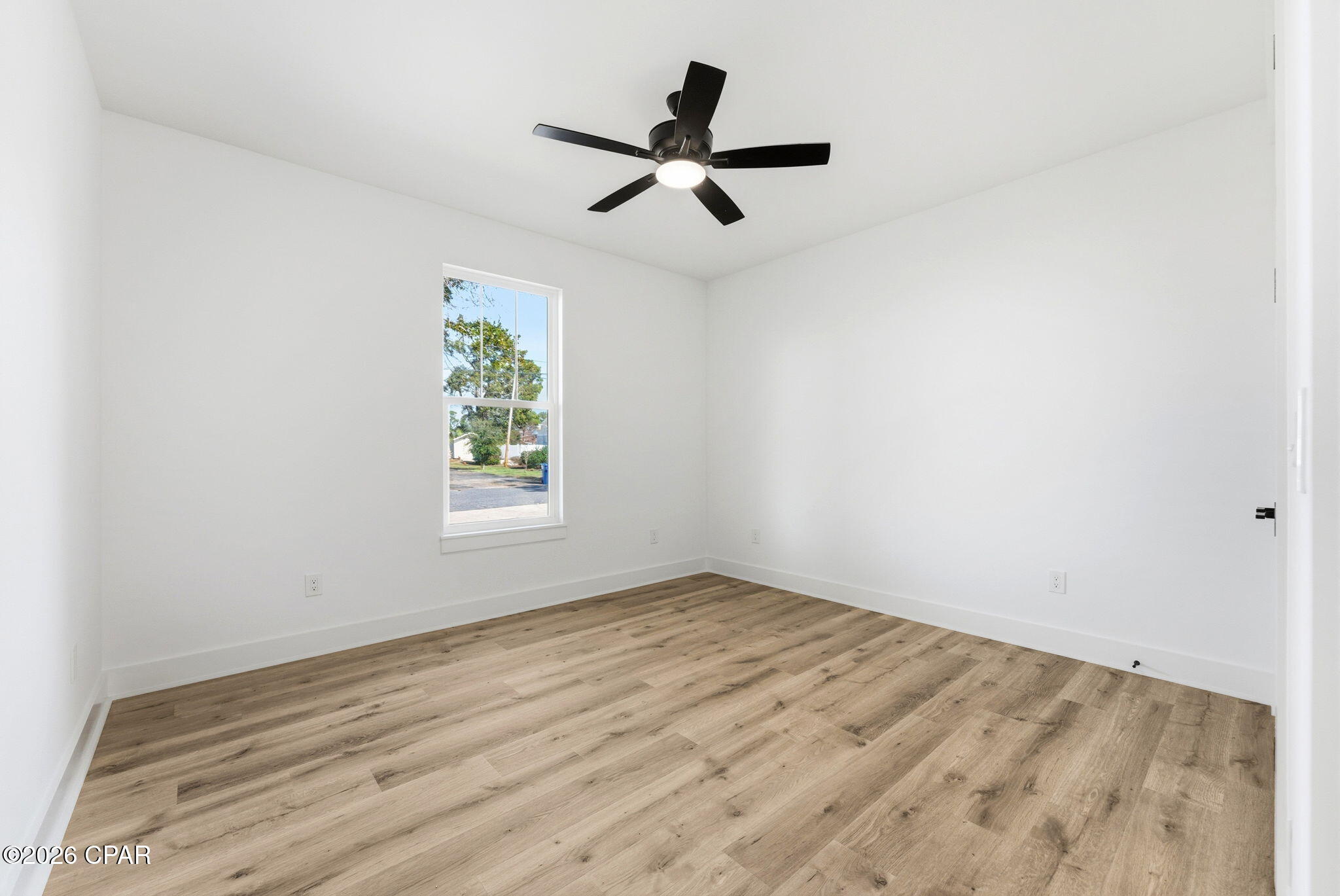 Image 33 For 3123 Kings Drive