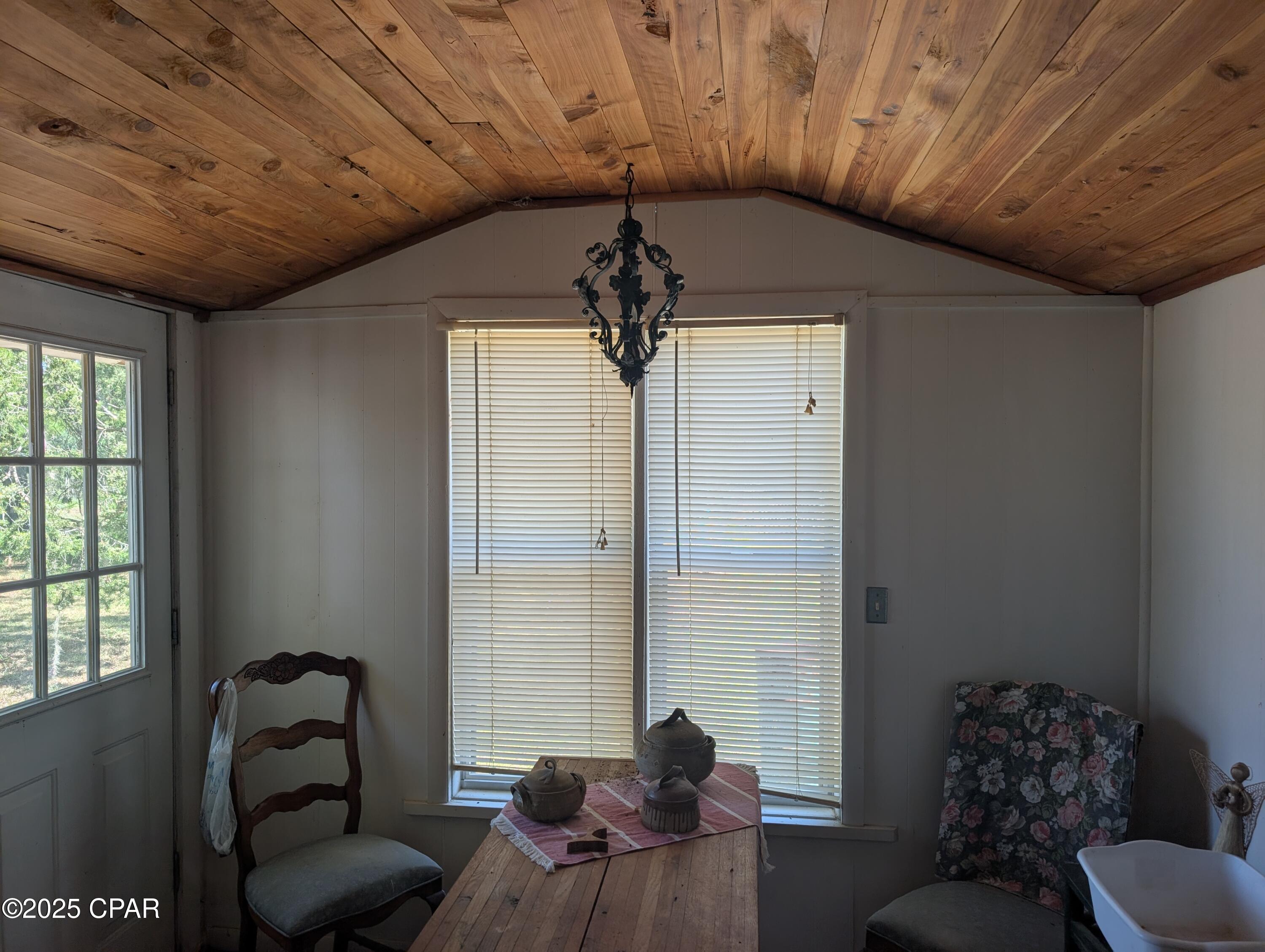 Image 5 For 1900 Olive Lane