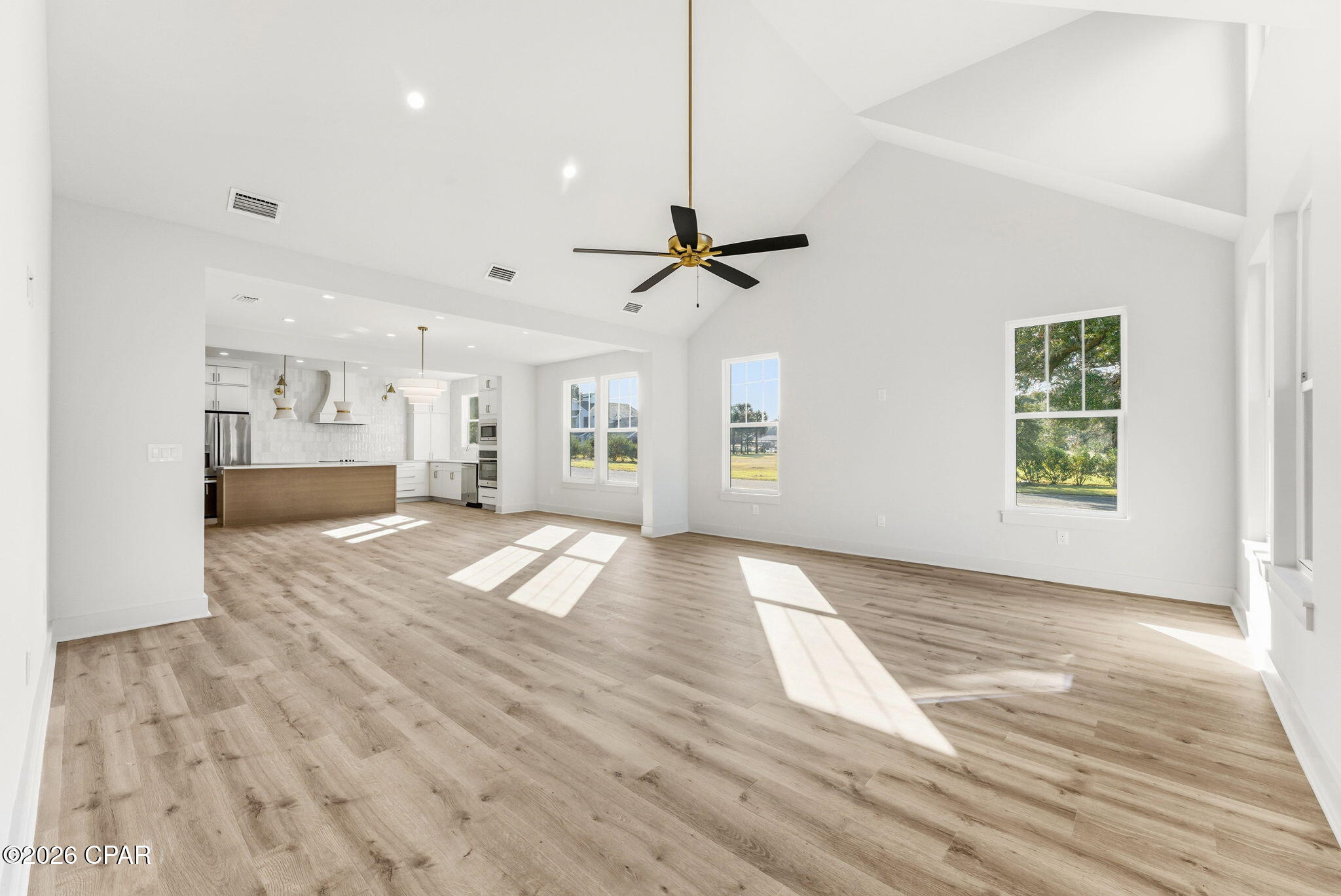 Image 3 For 3116 Kings Drive