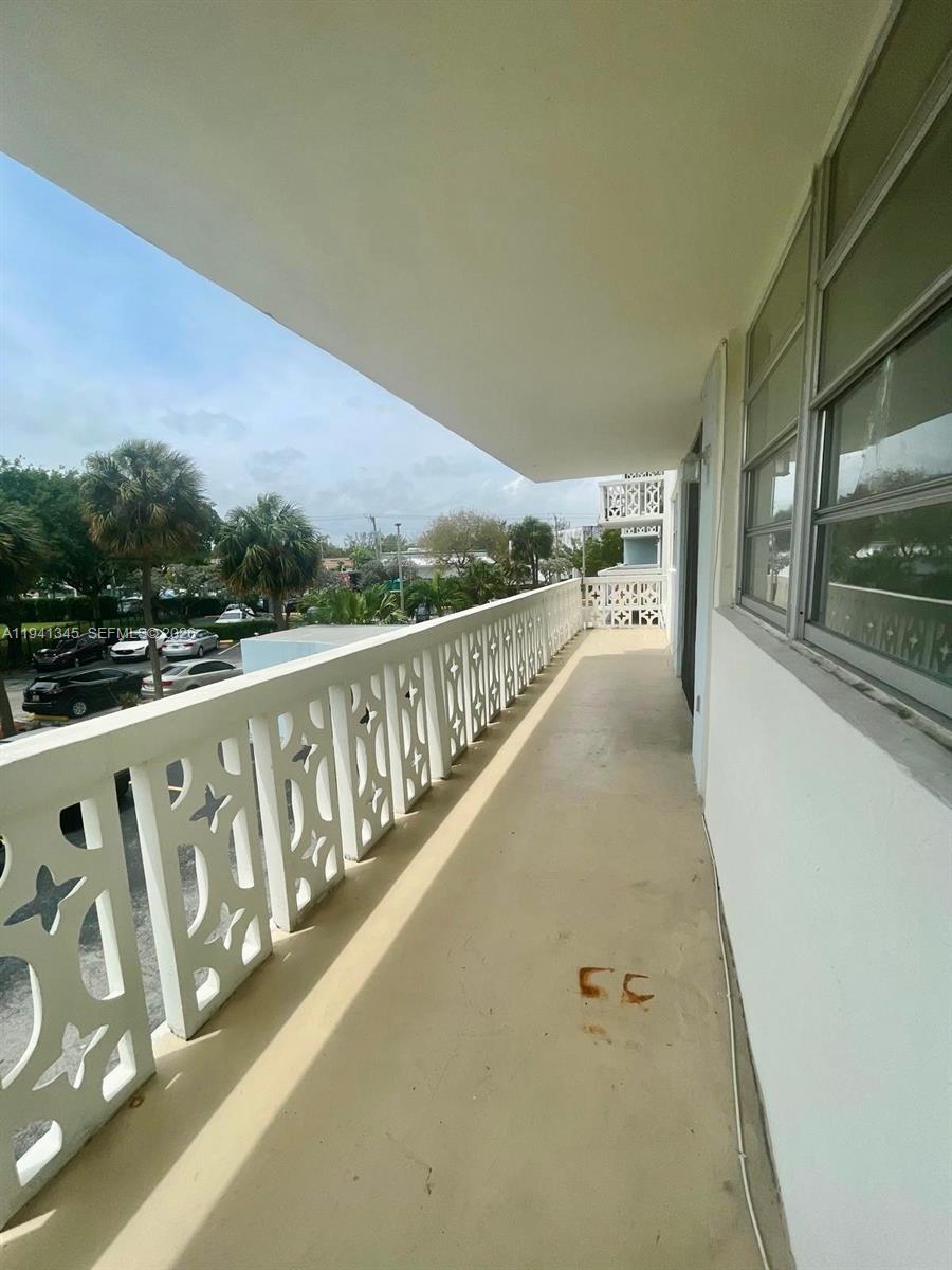 13155 Ixora Ct Unit 201, North Miami, Florida 33181