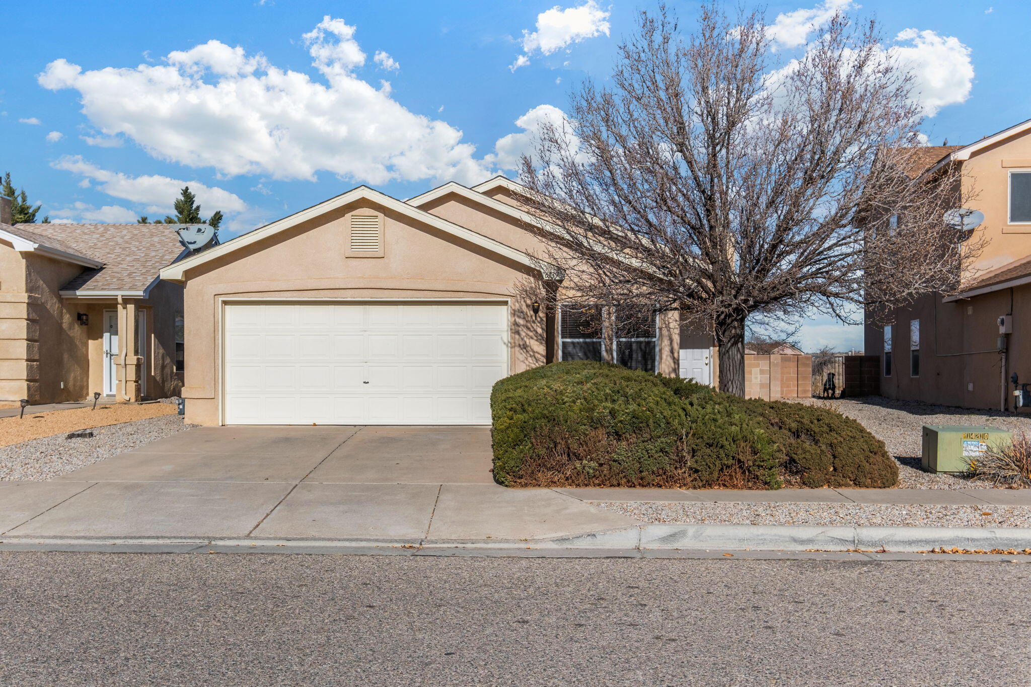 6139 Bisbee Place, Albuquerque NM 87114