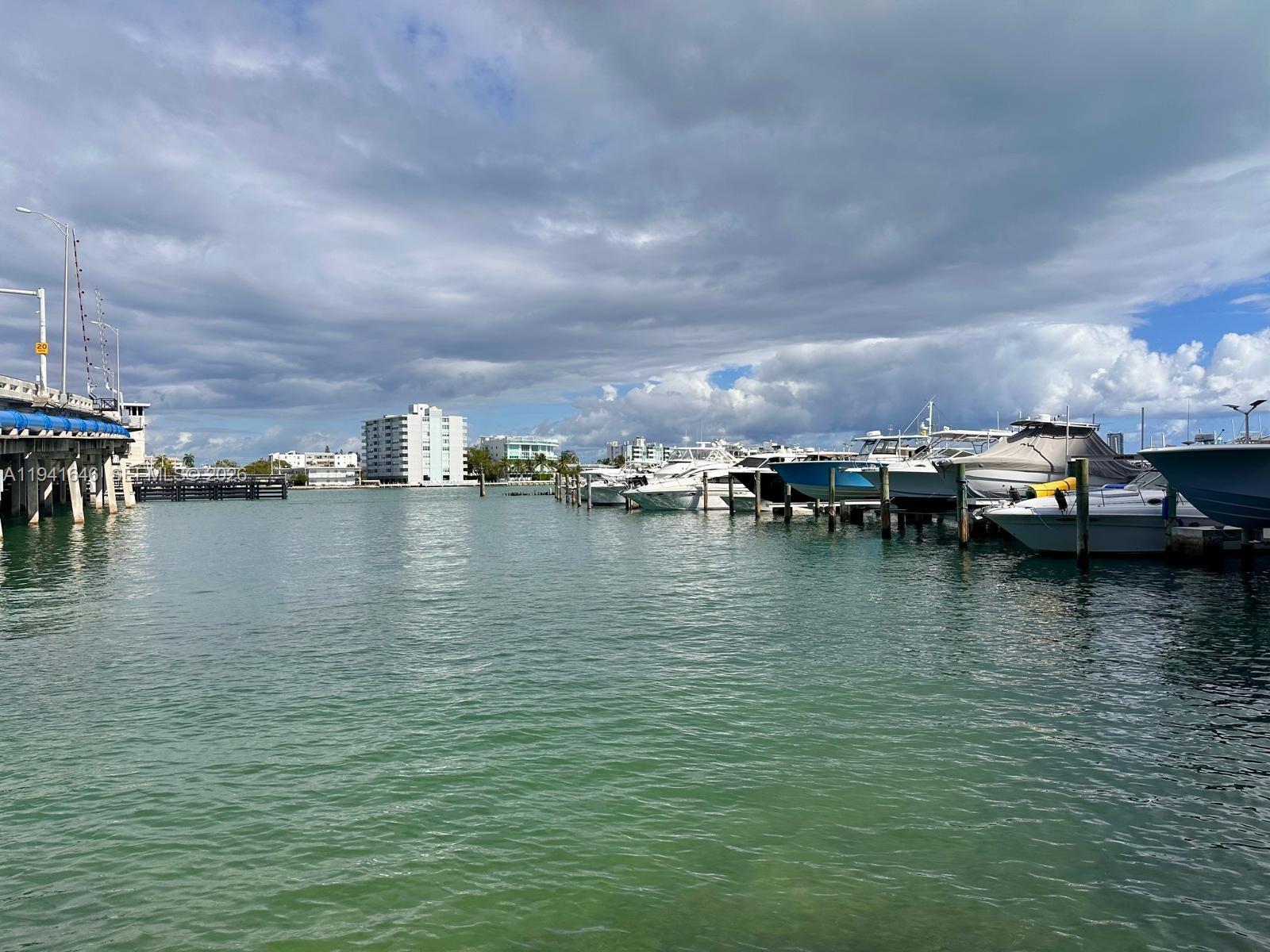 The Grandview Palace Cond