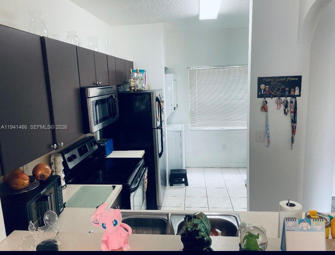 Towngate Condo Ten