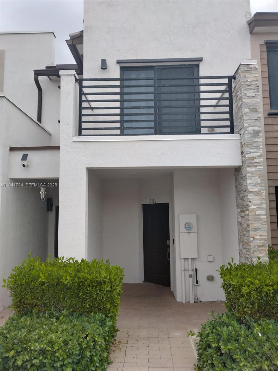 Via Ventura Neighborhood