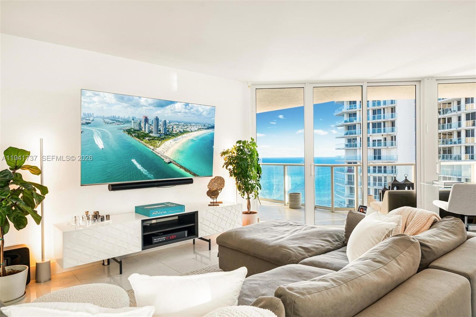 Oceania III Condo