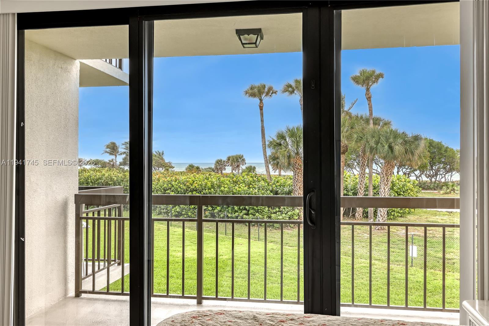 Ocean At The Bluffs South