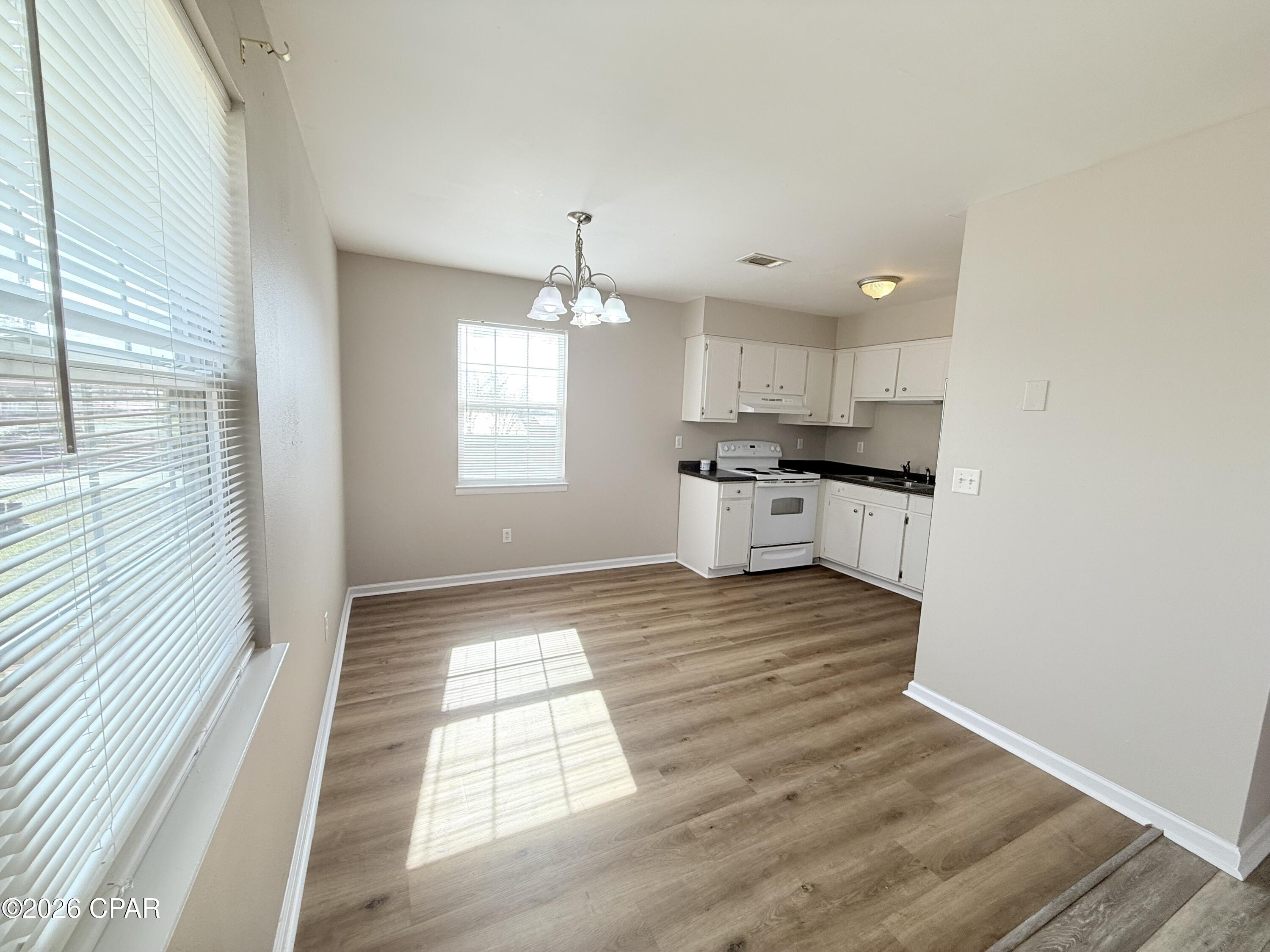 Image 4 For 130 Beulah Avenue #4